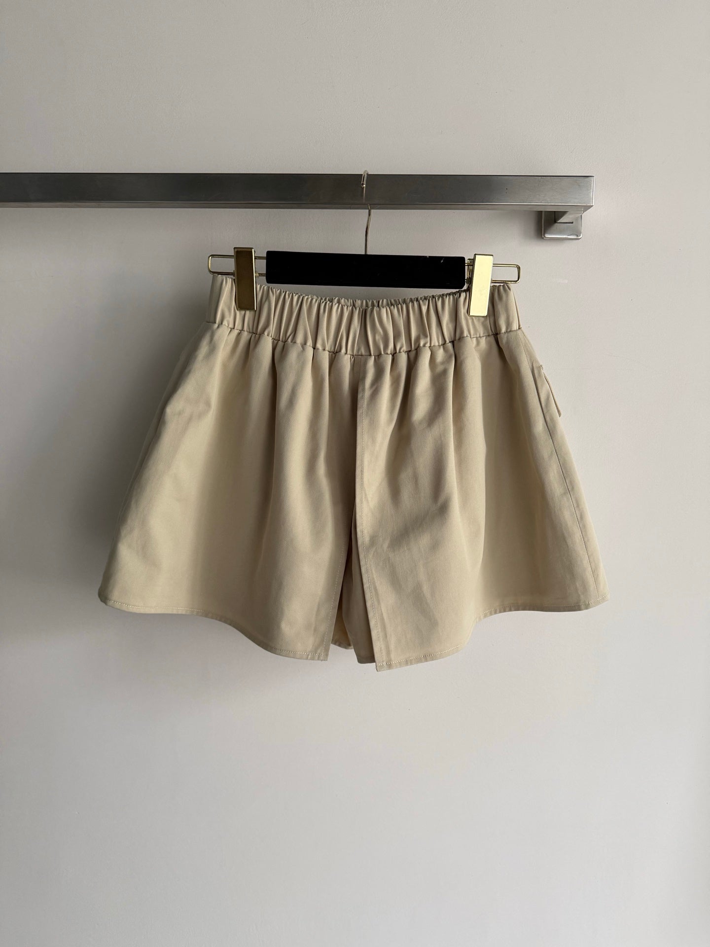 Cargo-style shorts