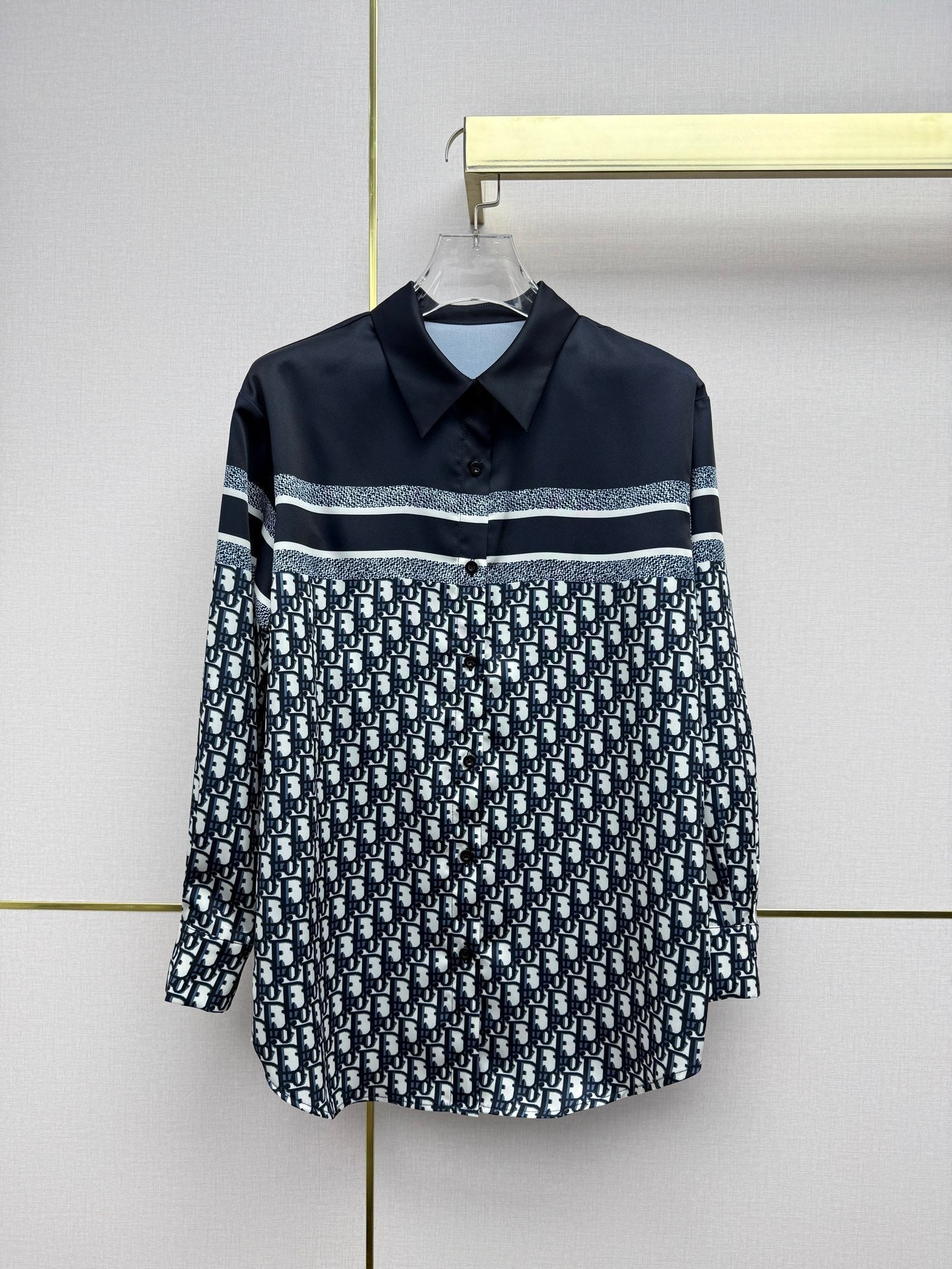 Printed color-blocked shirt
