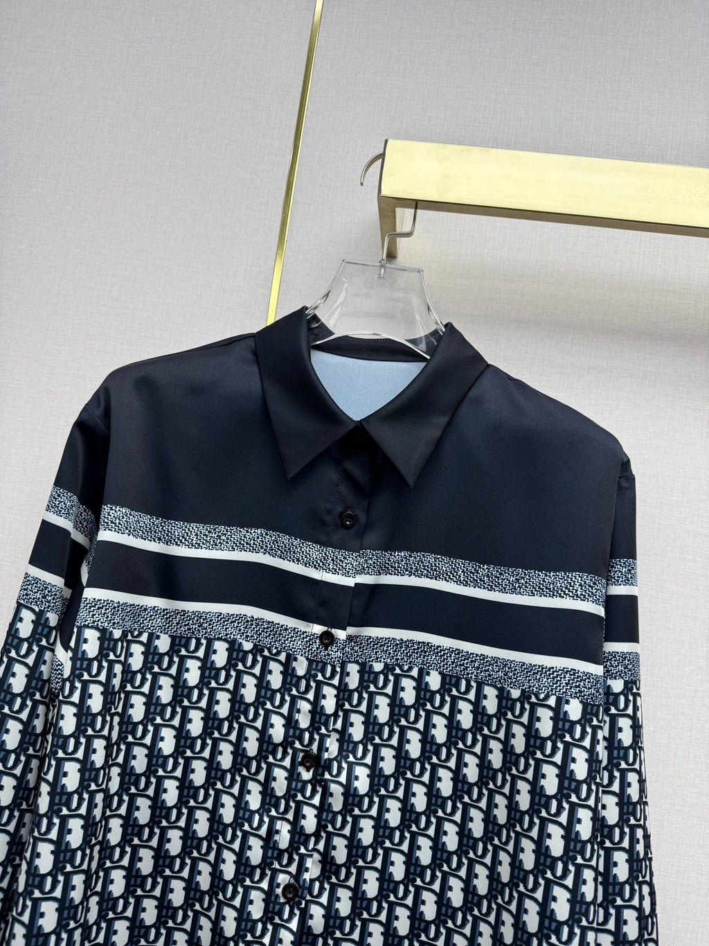 Printed color-blocked shirt