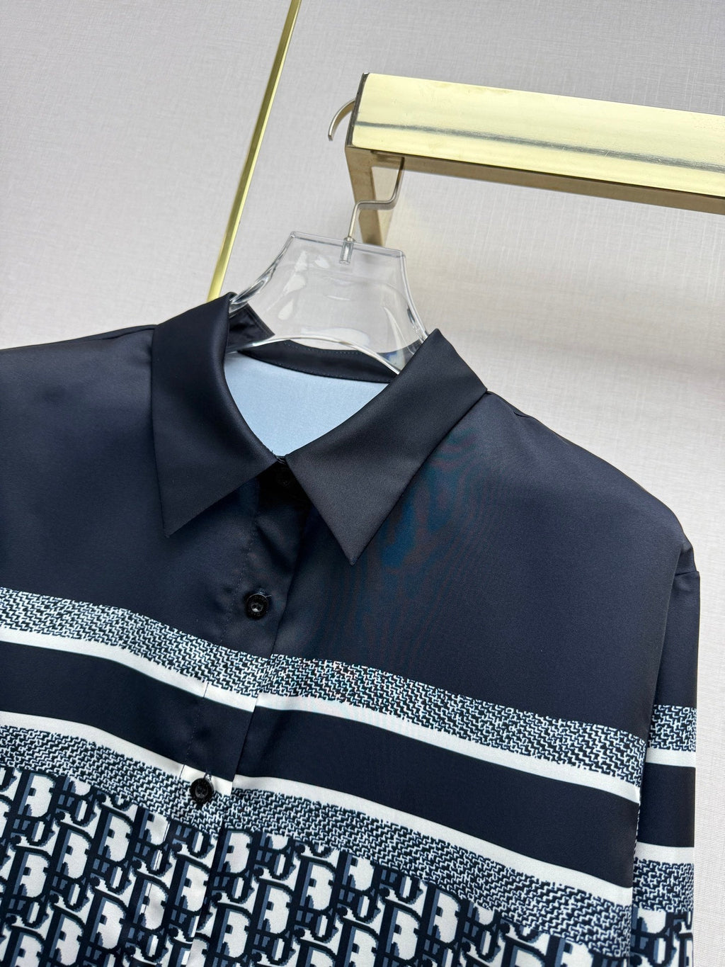 Printed color-blocked shirt