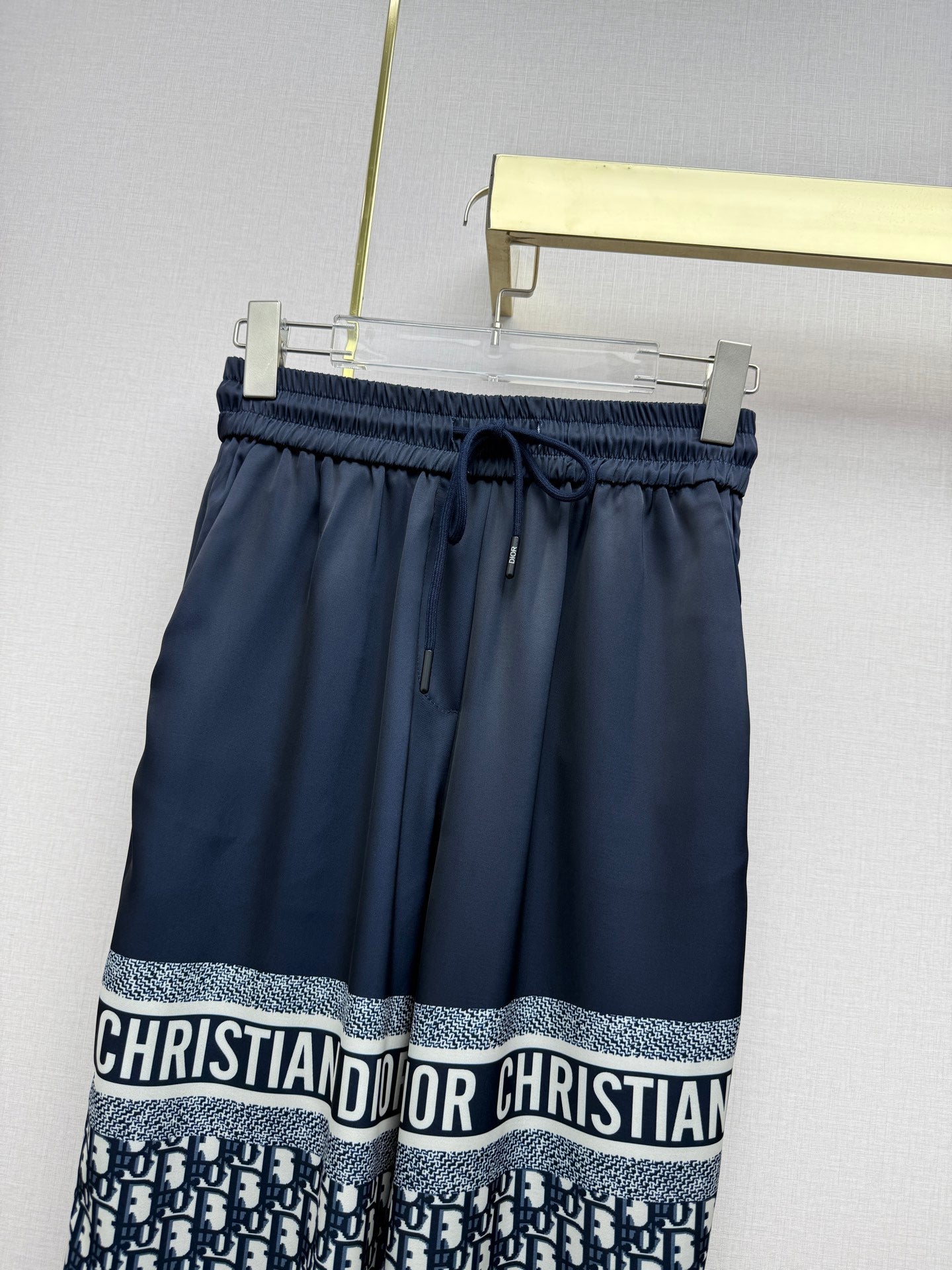 Printed color-blocked pants