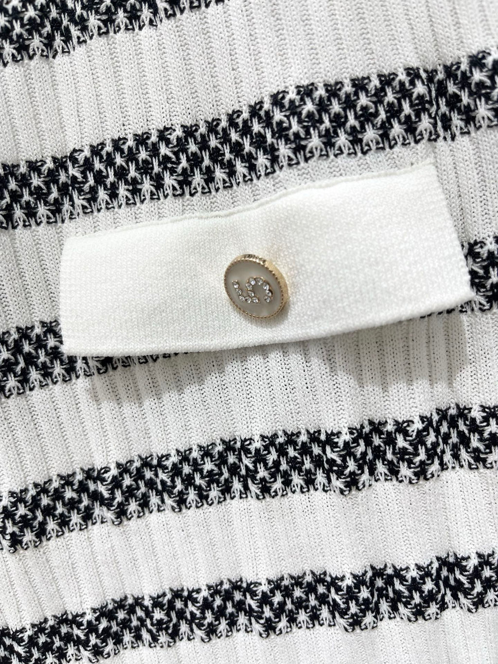 Striped, fitted, waist-cinching short pencil skirt