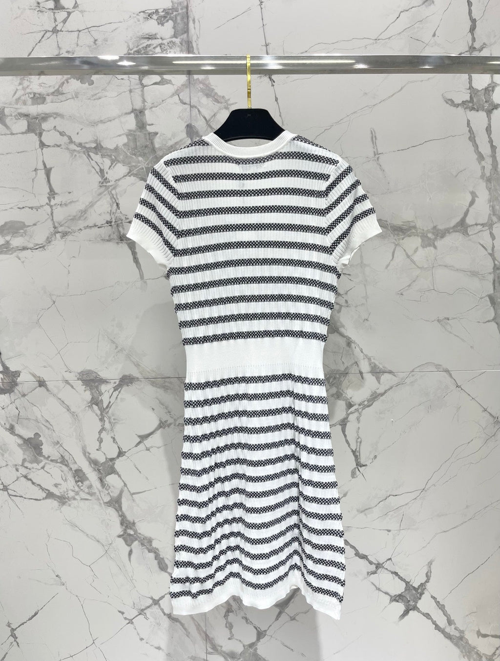 Striped, fitted, waist-cinching short pencil skirt