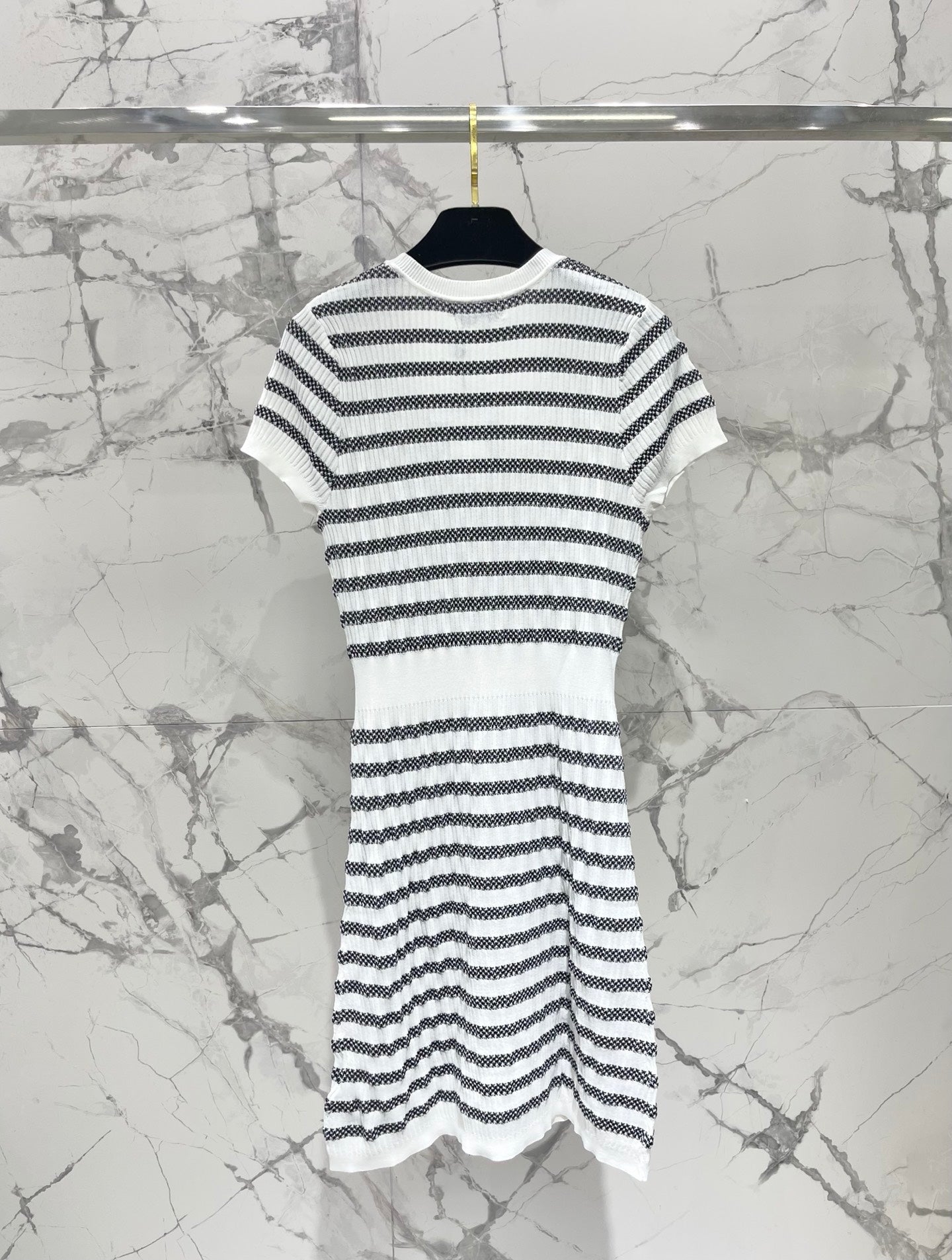 Striped, fitted, waist-cinching short pencil skirt