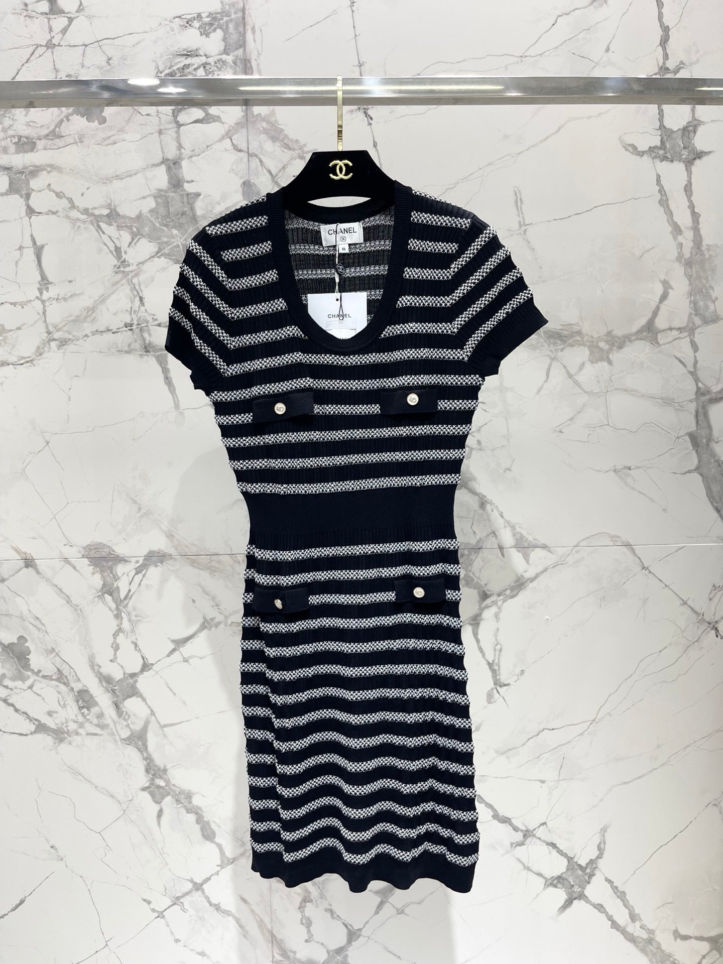 Striped, fitted, waist-cinching short pencil skirt