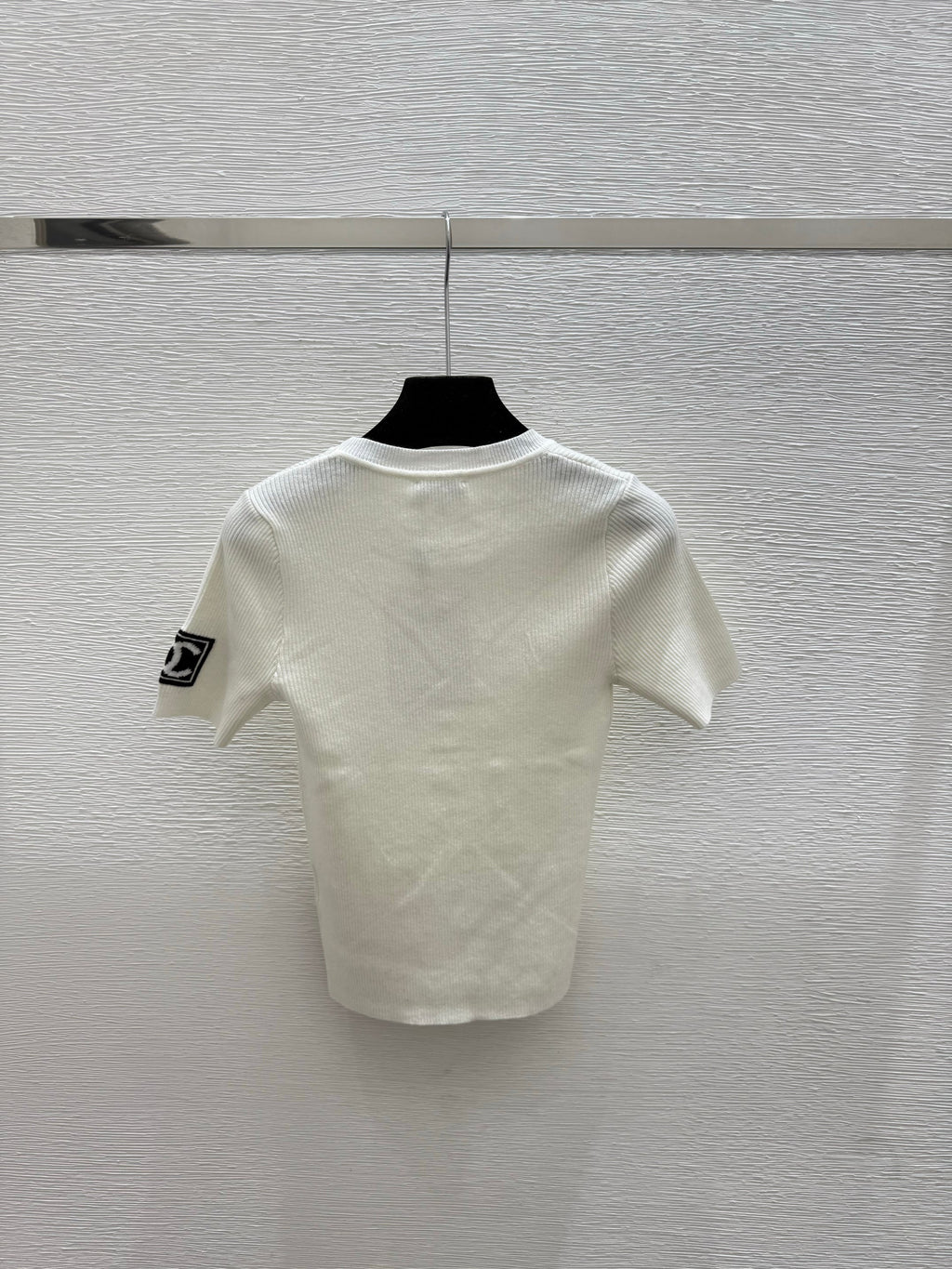 Stylish Logo Knit Short-Sleeve T-Shirt