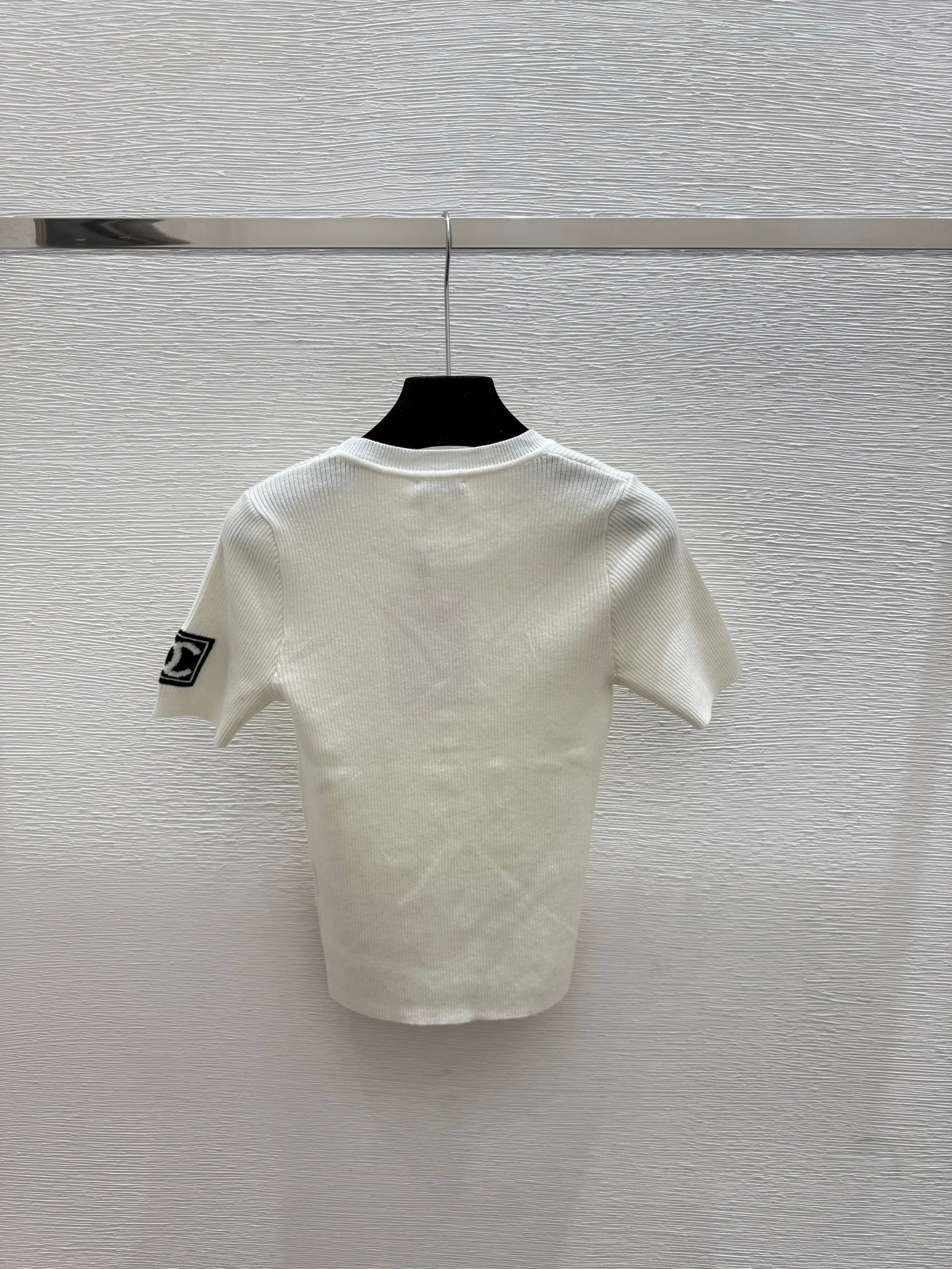 Stylish Logo Knit Short-Sleeve T-Shirt