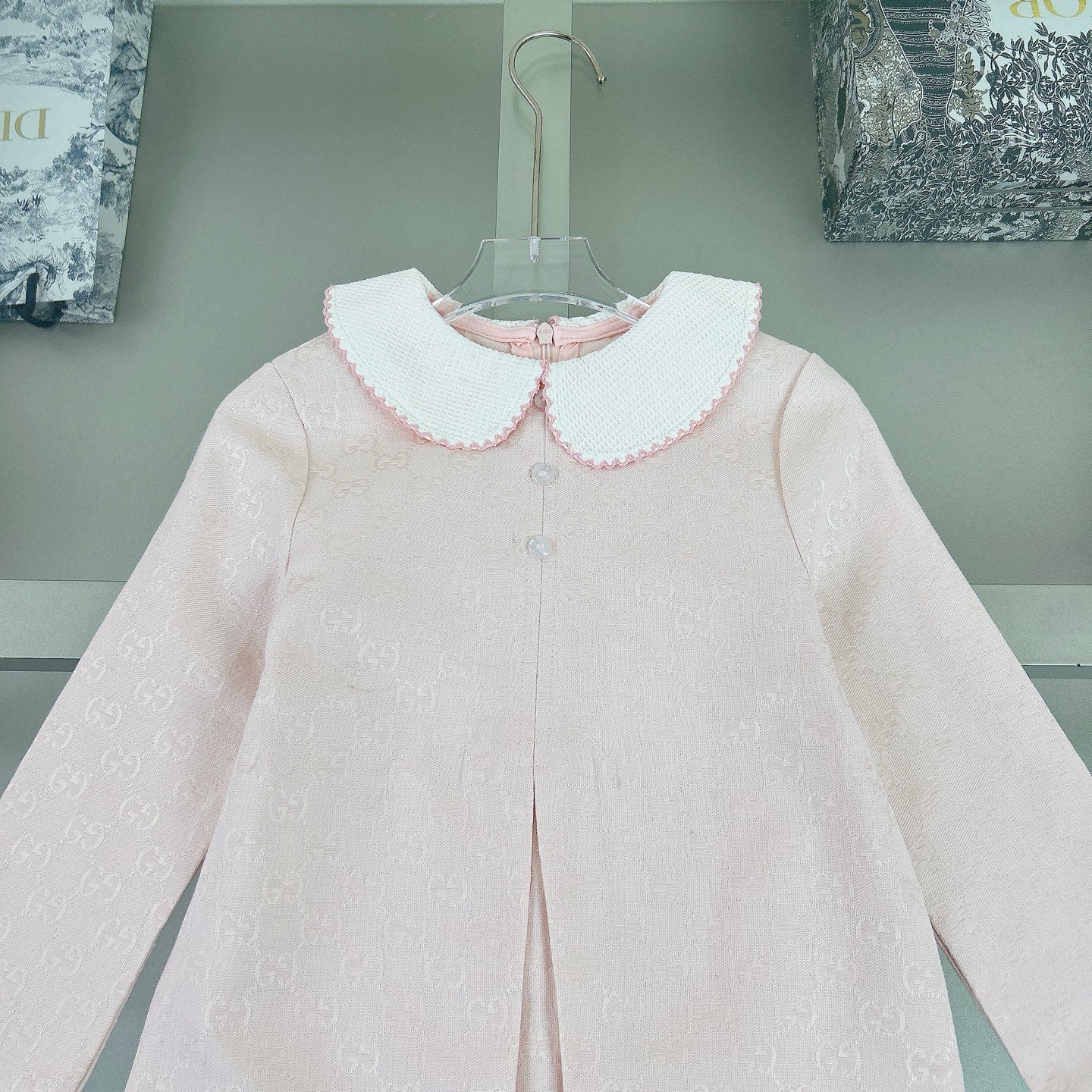 Peter Pan collar dress