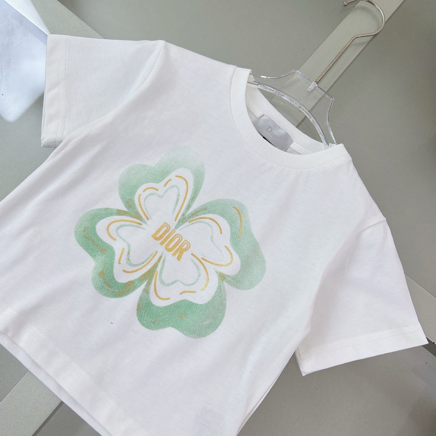Classic embroidered midi skirt + casual T-shirt