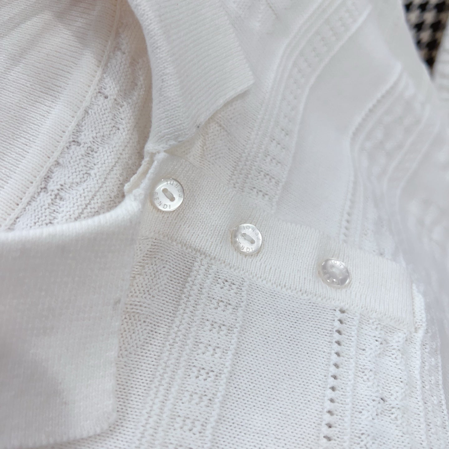 White openwork set