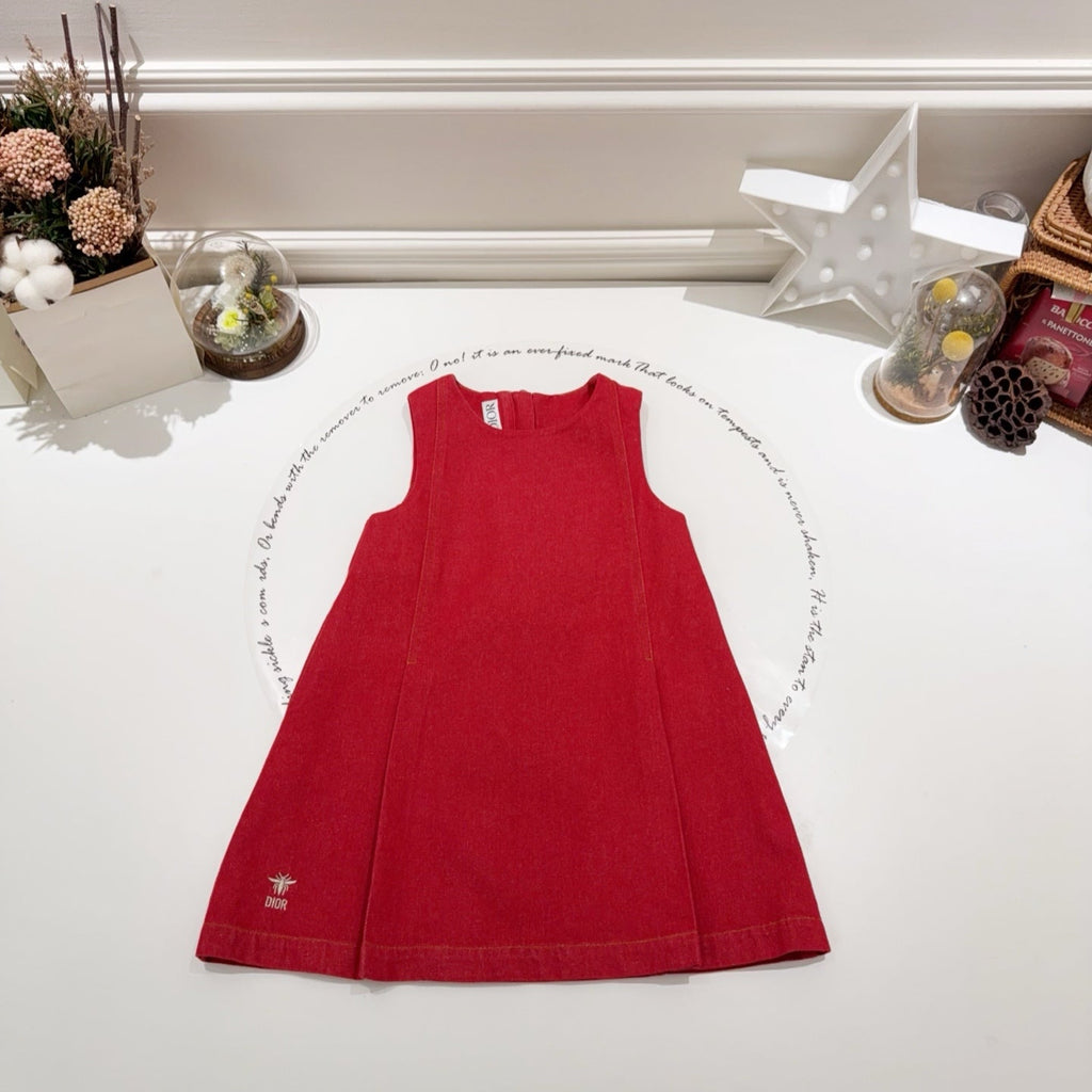red dress