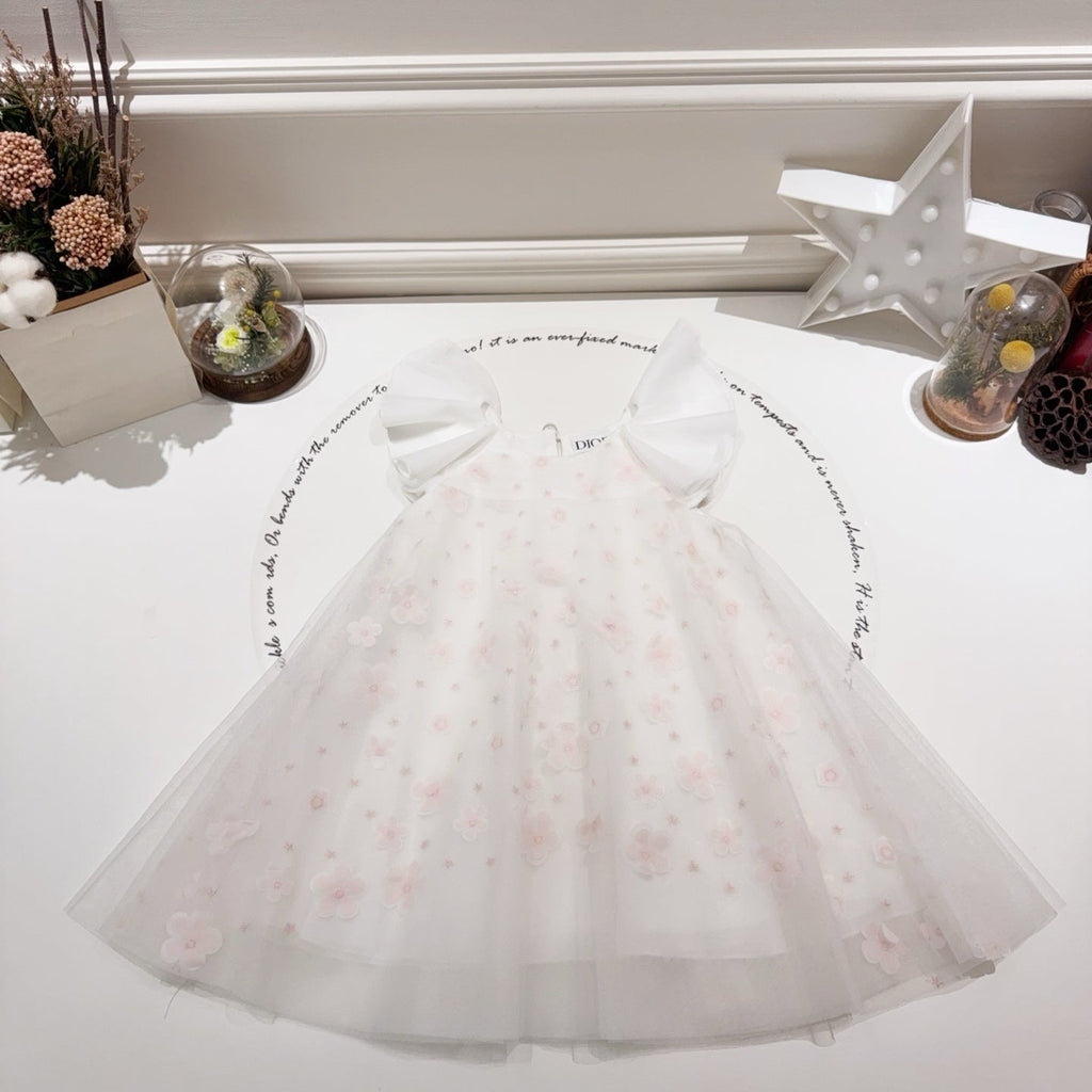 Heavy-duty evening gown