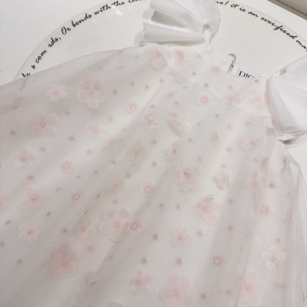 Heavy-duty evening gown