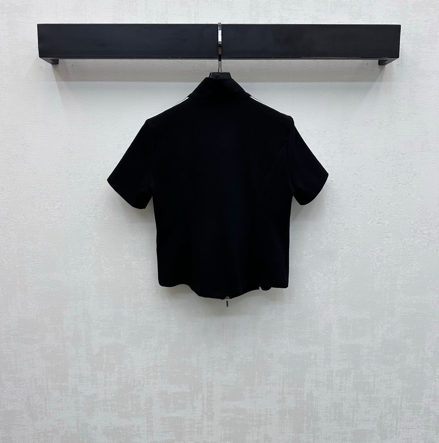 Stand-up collar, color-blocked, slim-fit suit