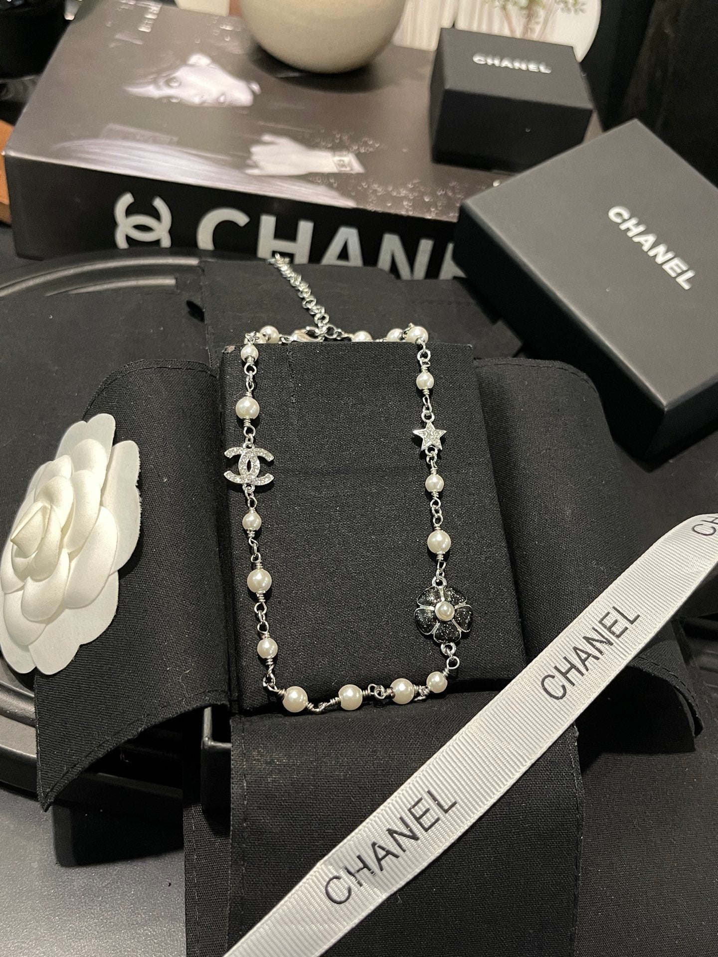 Starry Pearl Necklace