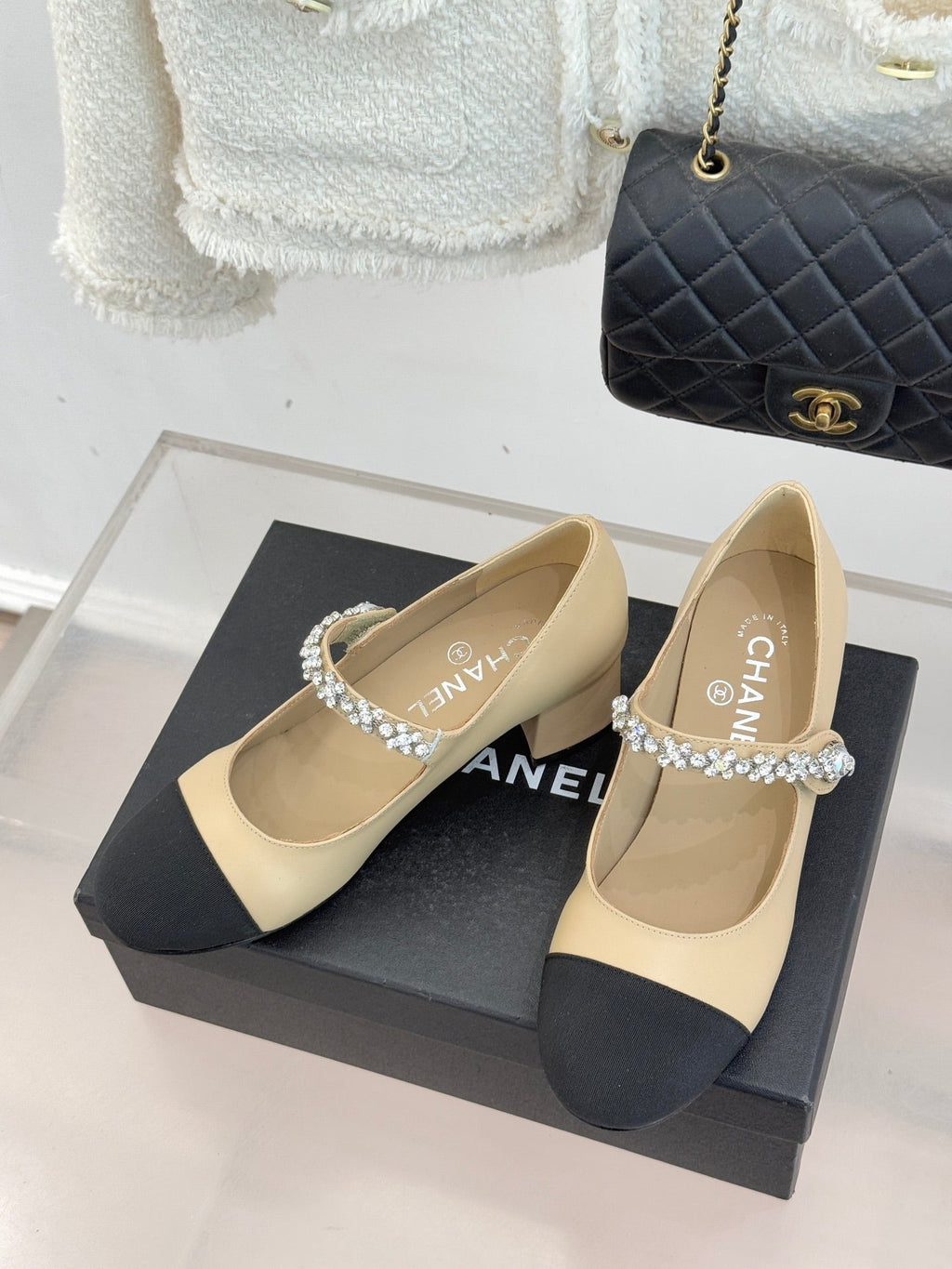 Mary Jane High heel
