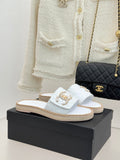 Chain-link slippers