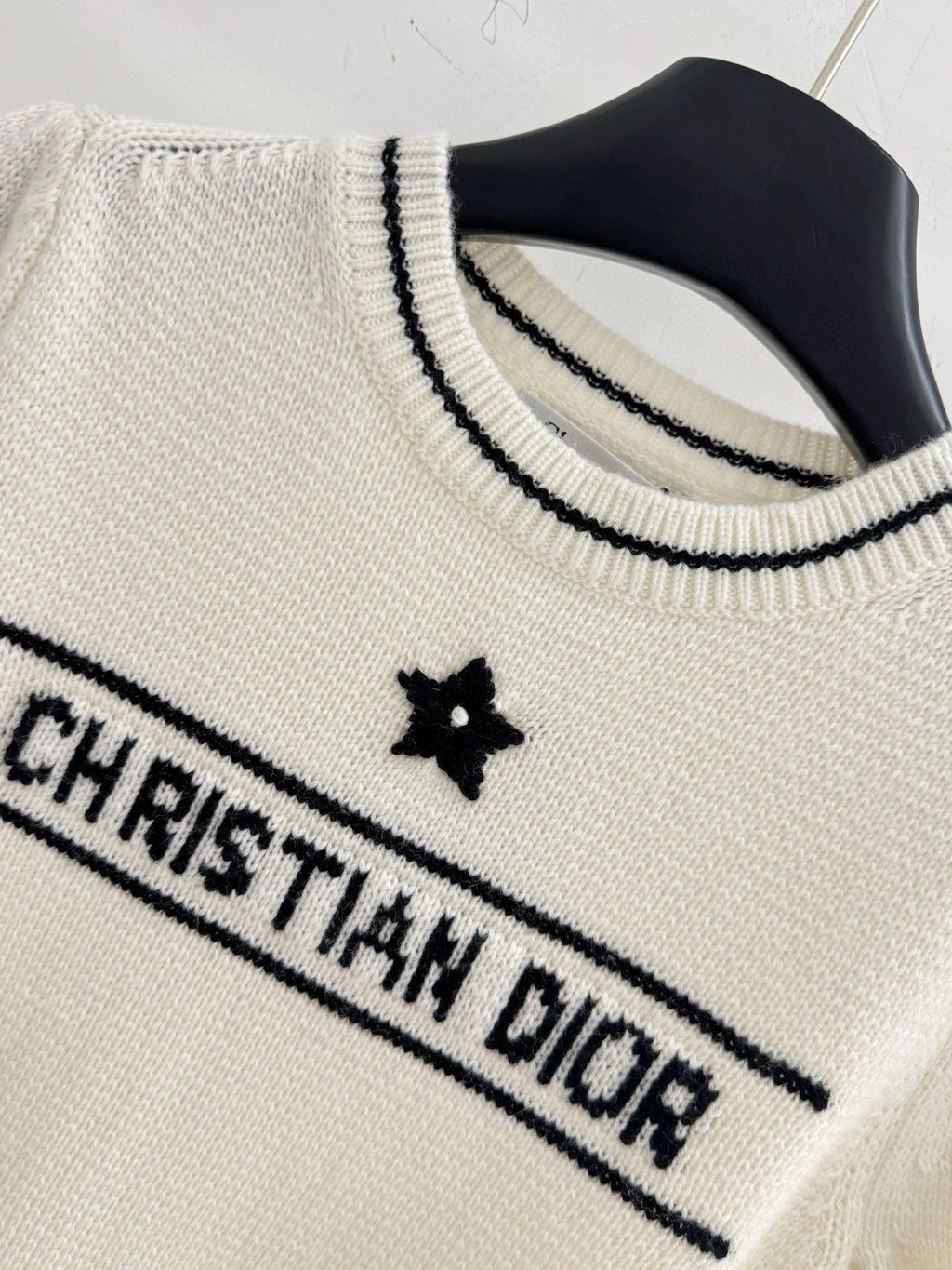 Five-pointed star logo crew neck sweater