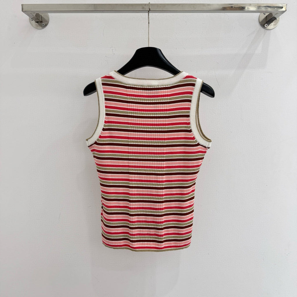 Slim-fit short-sleeved vest
