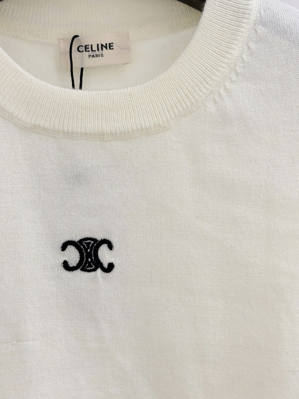 Sleeveless Crew Neck Vest