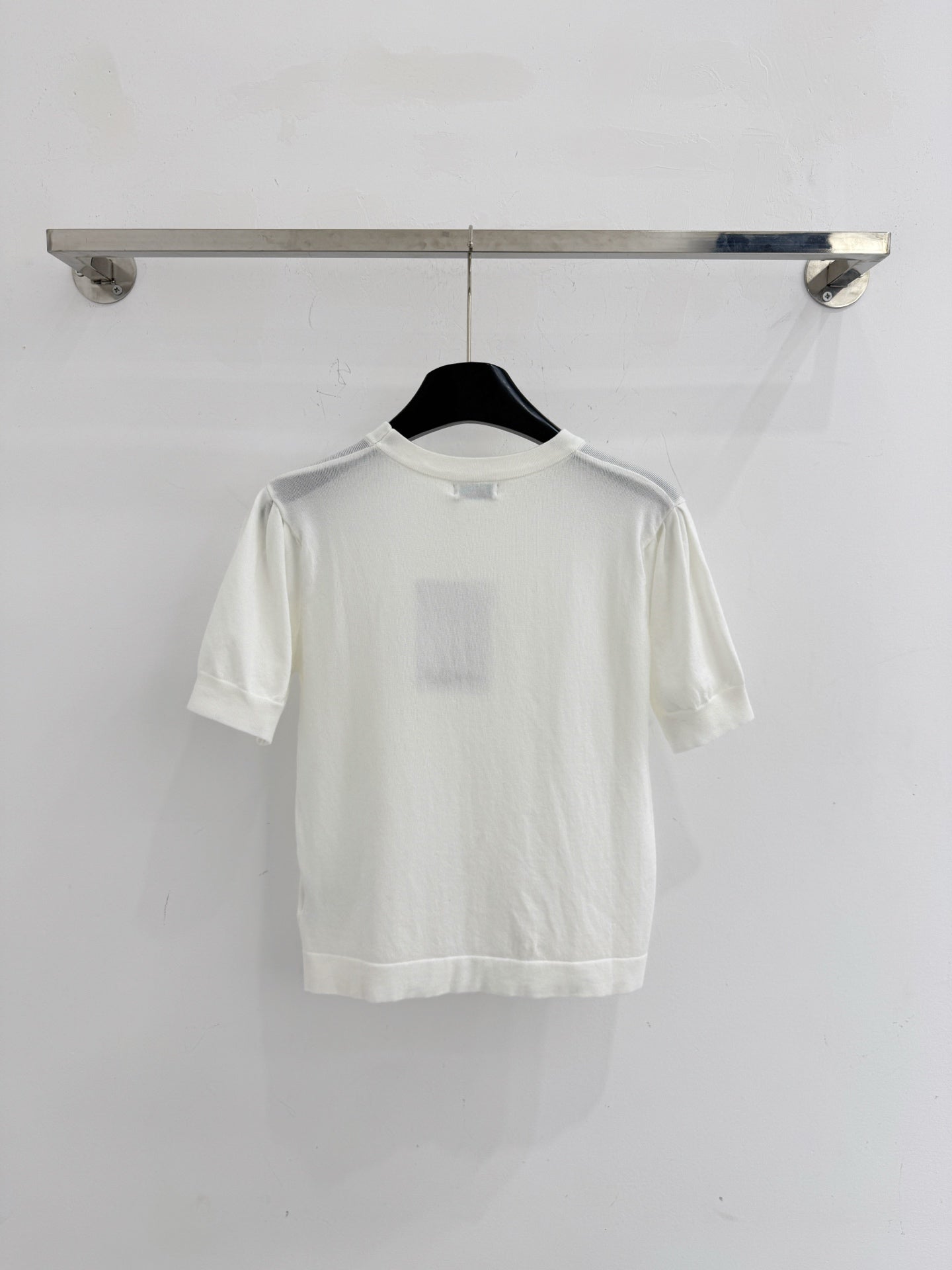 Short-sleeved knitwear