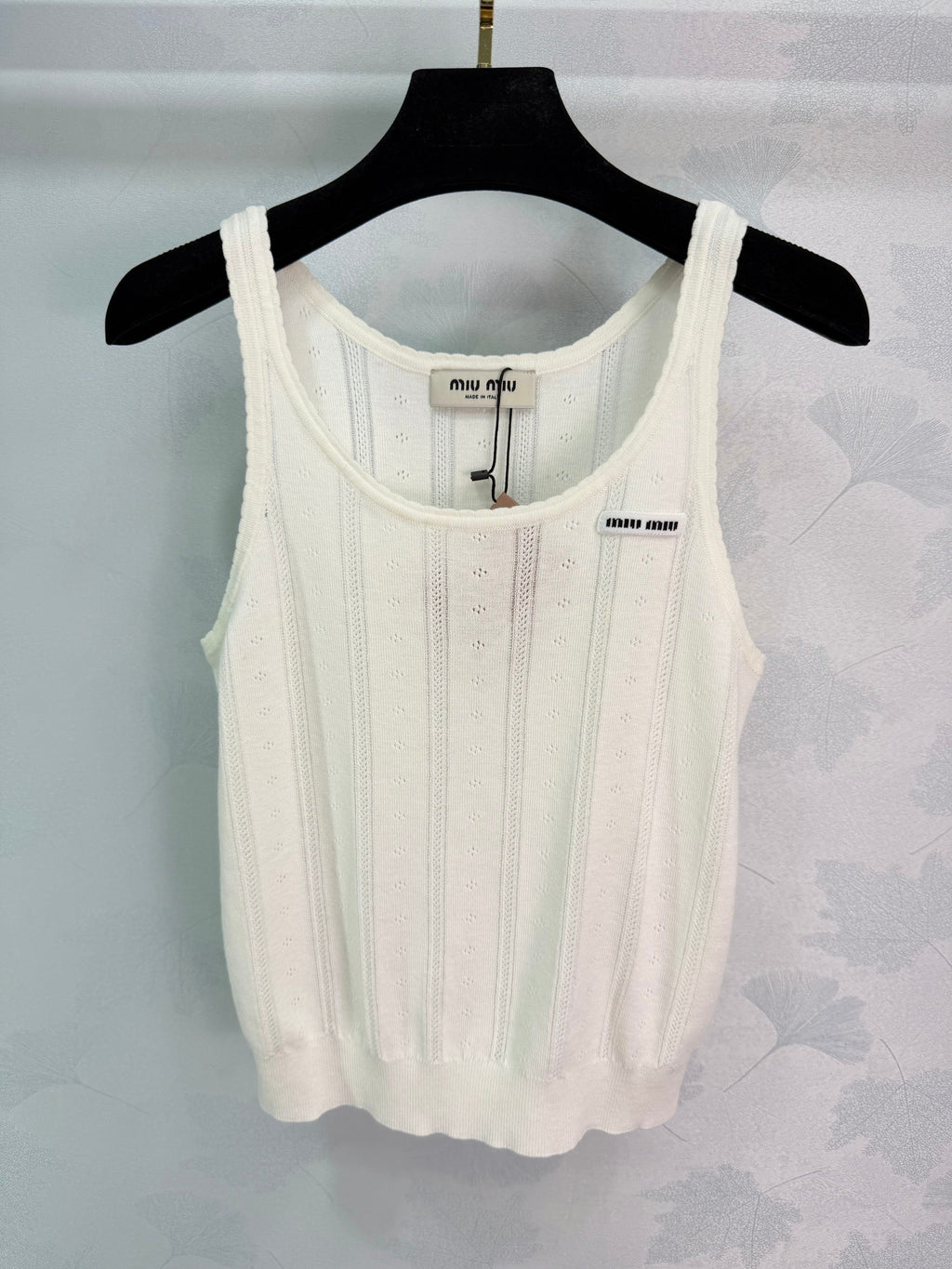 New Knitted Vest