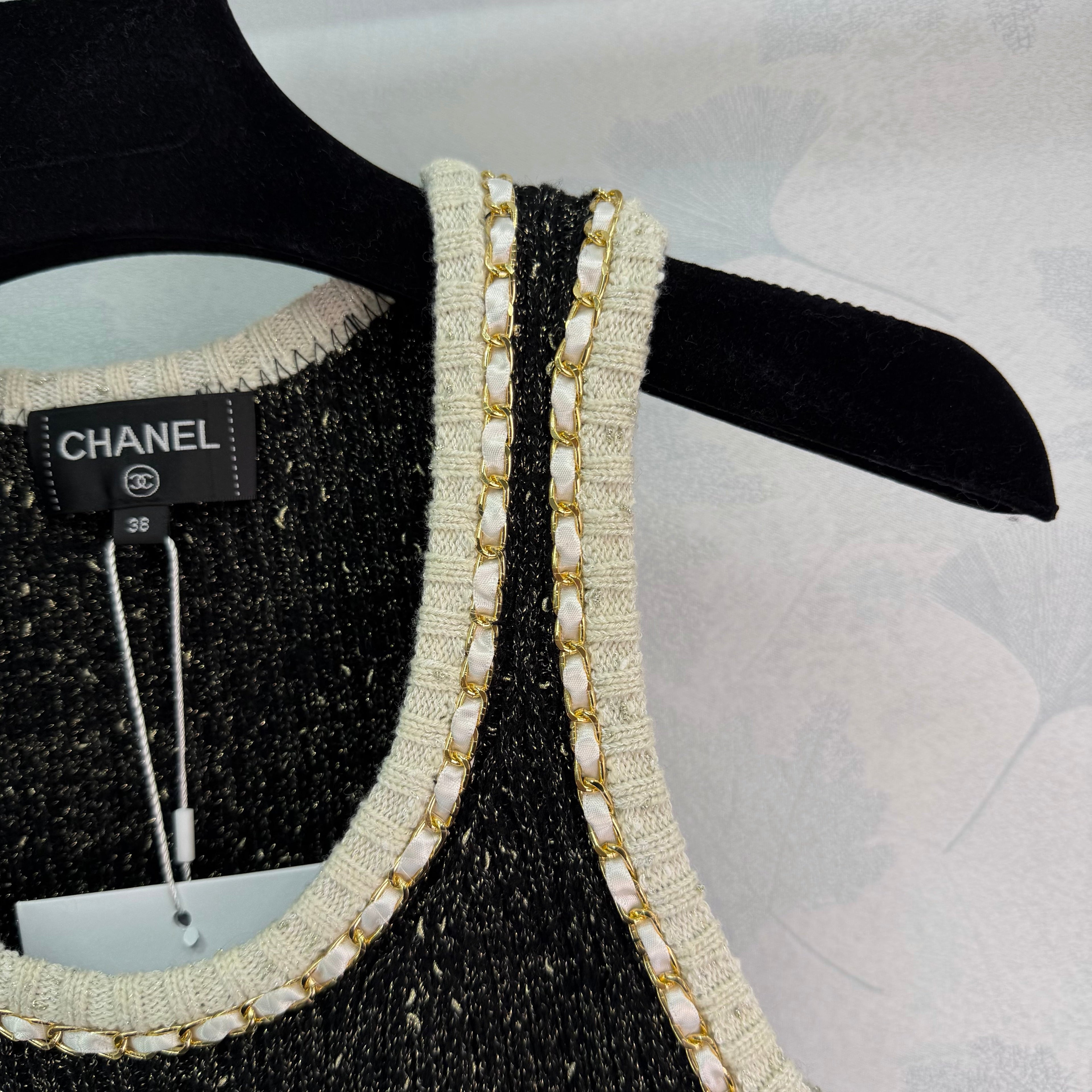 Black tweed-blend knit vest