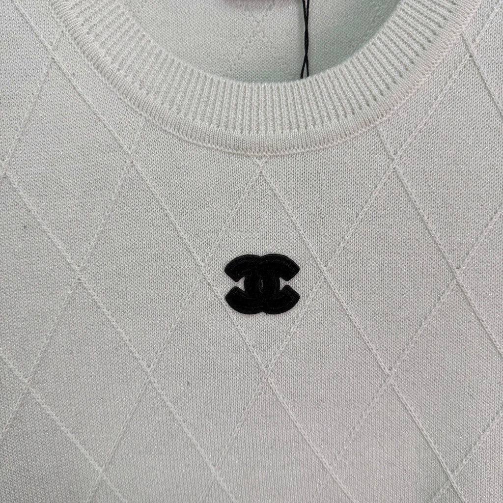 Diamond Pattern Knit Short-Sleeve T-Shirt