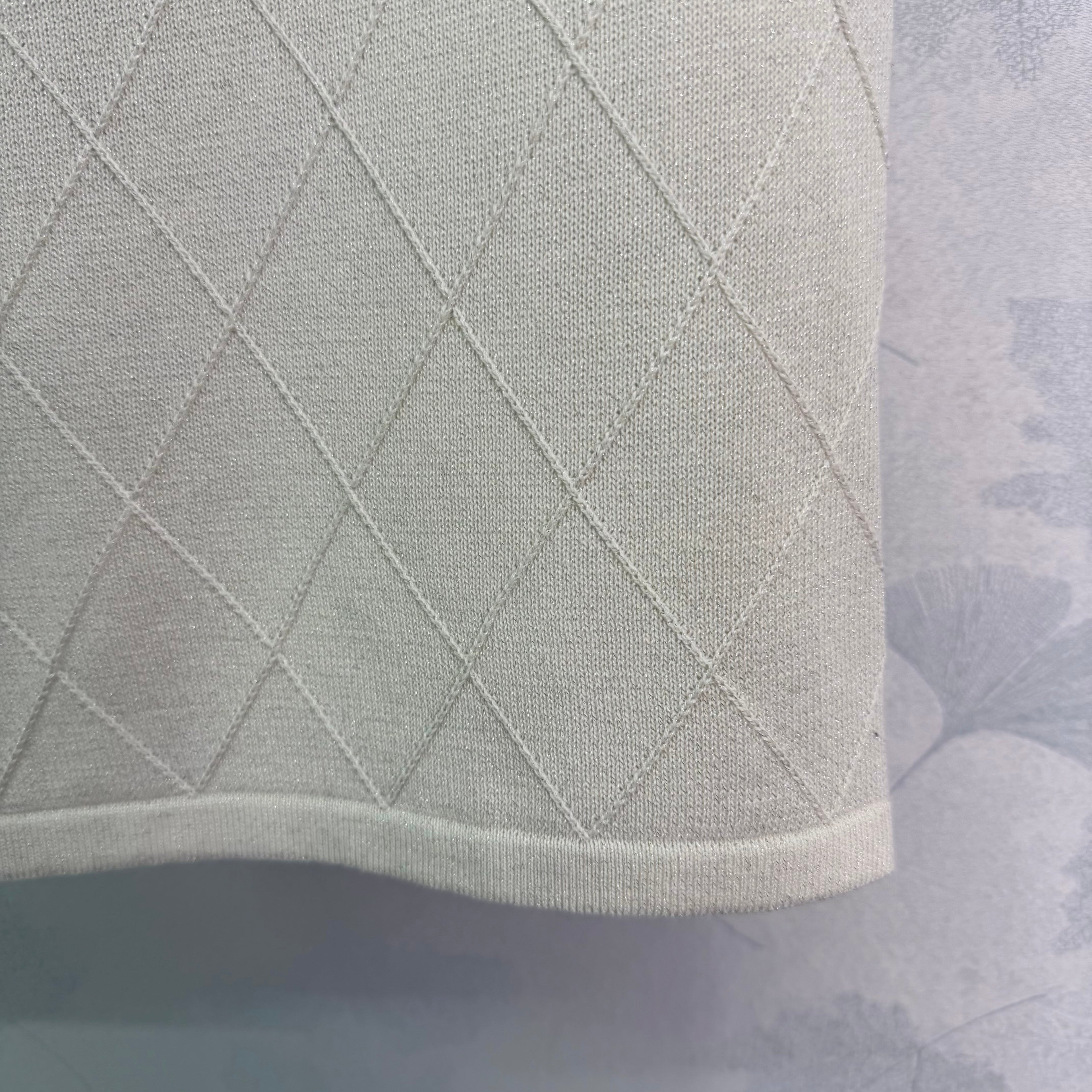 Diamond Pattern Knit vest
