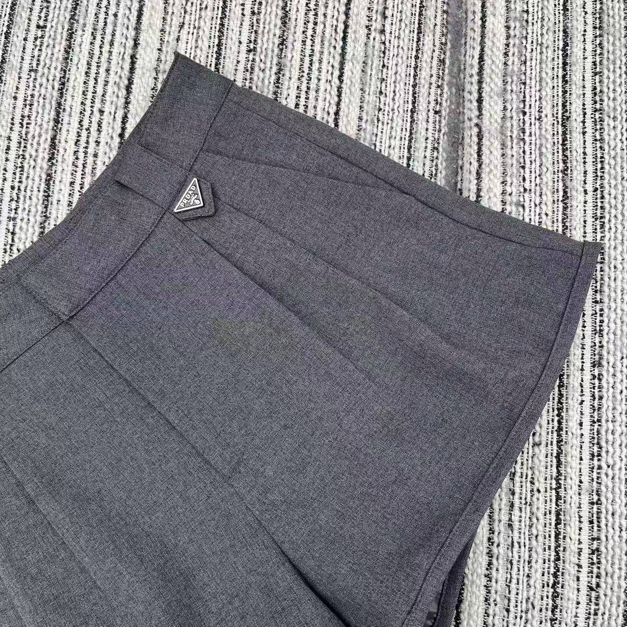 Suit shorts