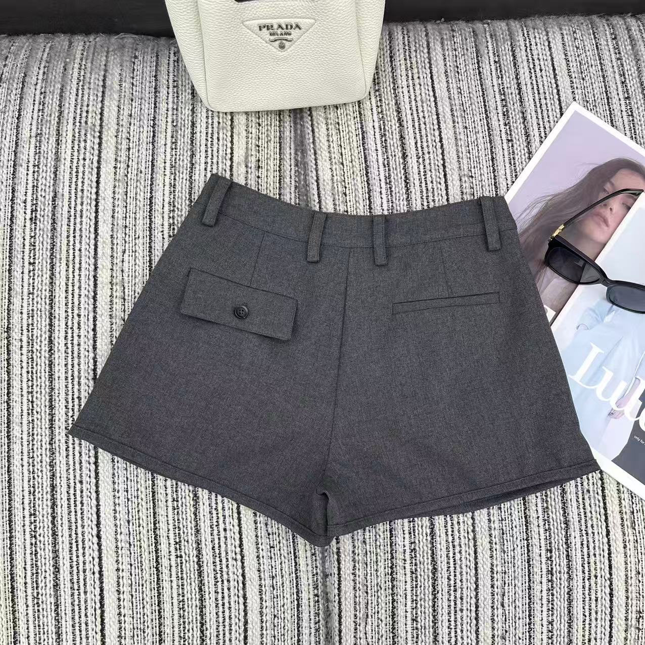Suit shorts