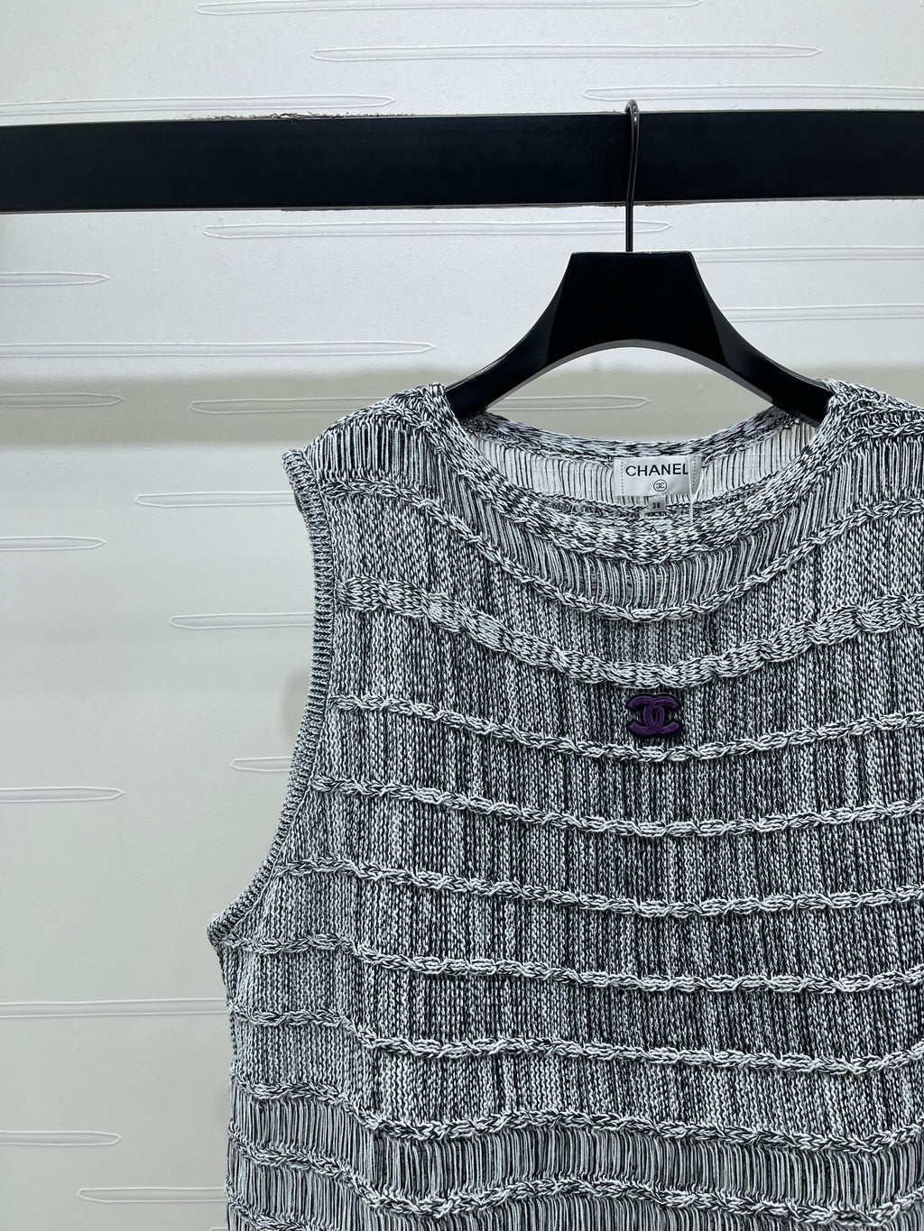 Knitted Crew Neck Vest