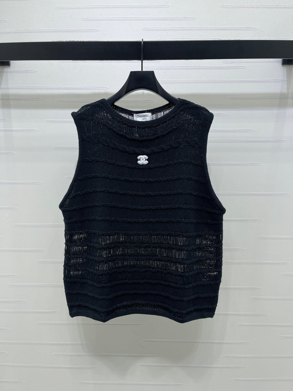 Knitted Crew Neck Vest