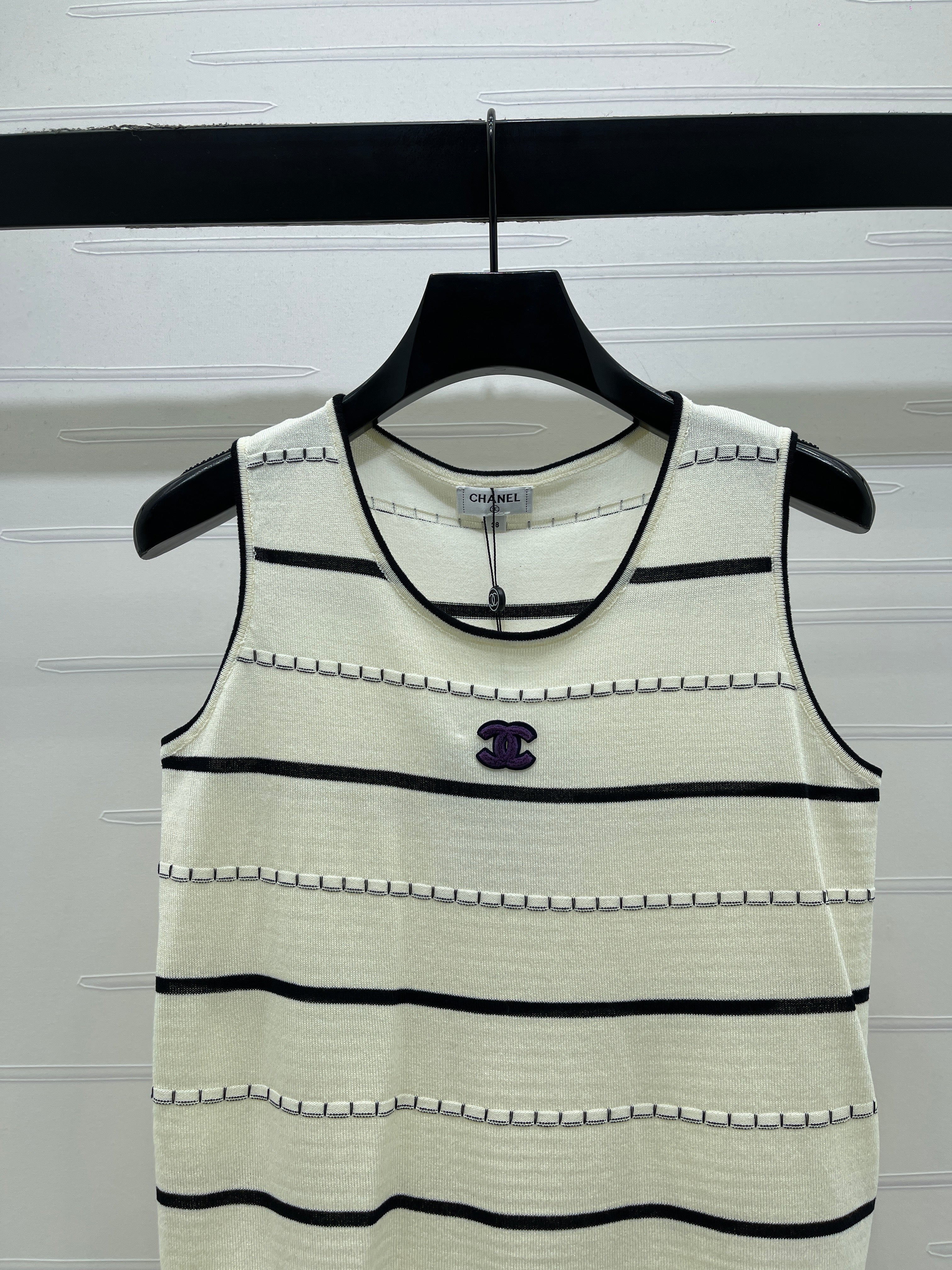 Knitted Striped Vest