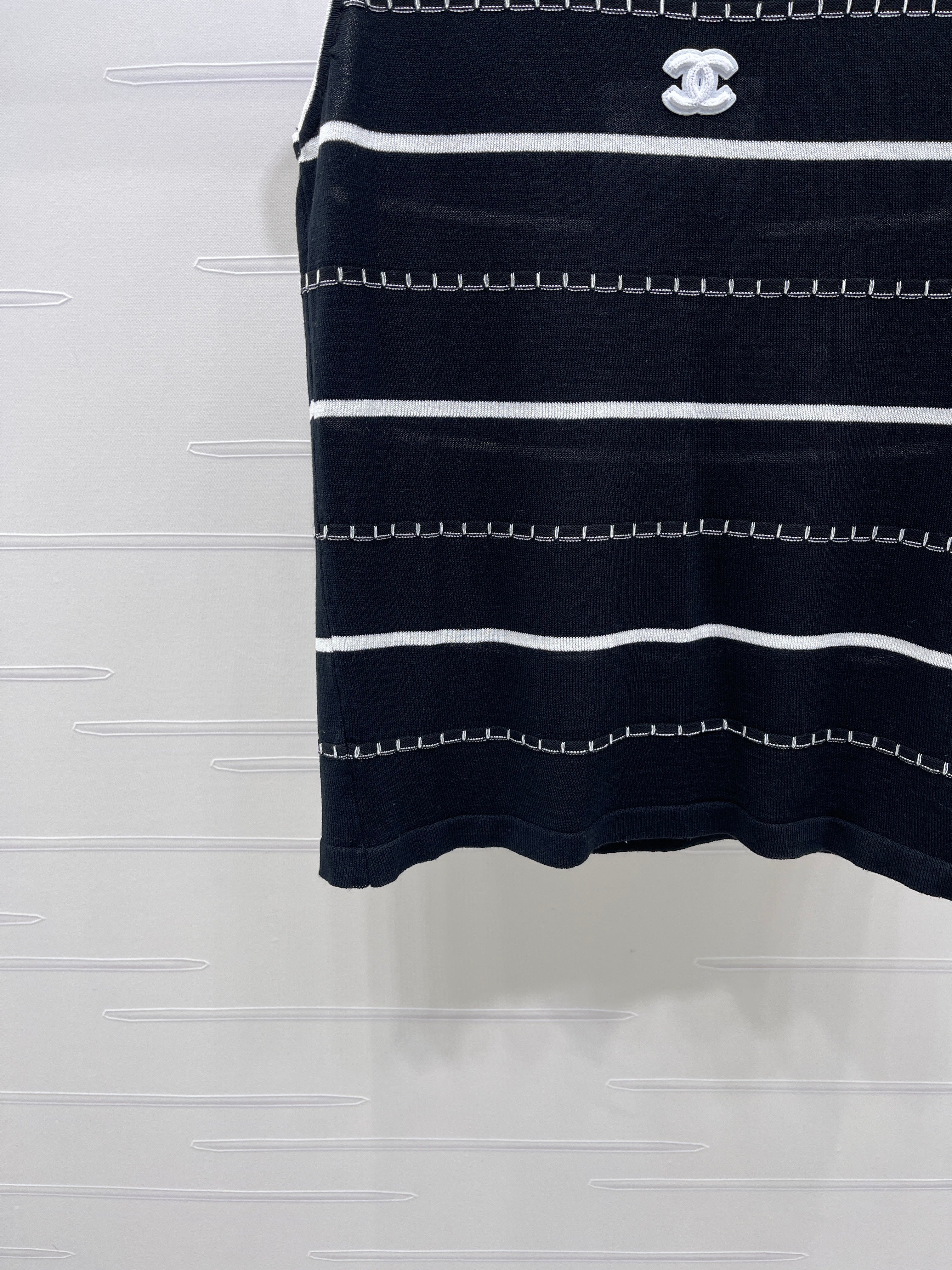 Knitted Striped Vest