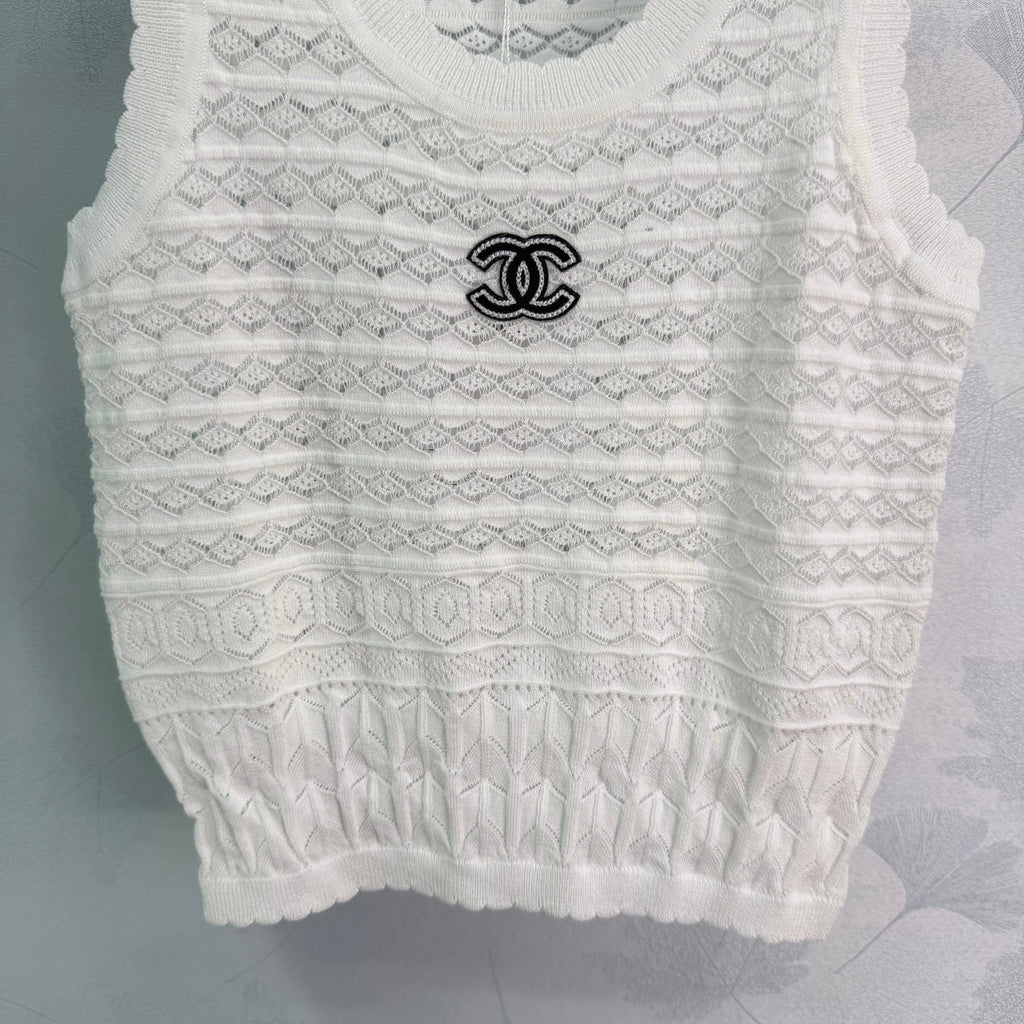 Knitted Openwork Vest