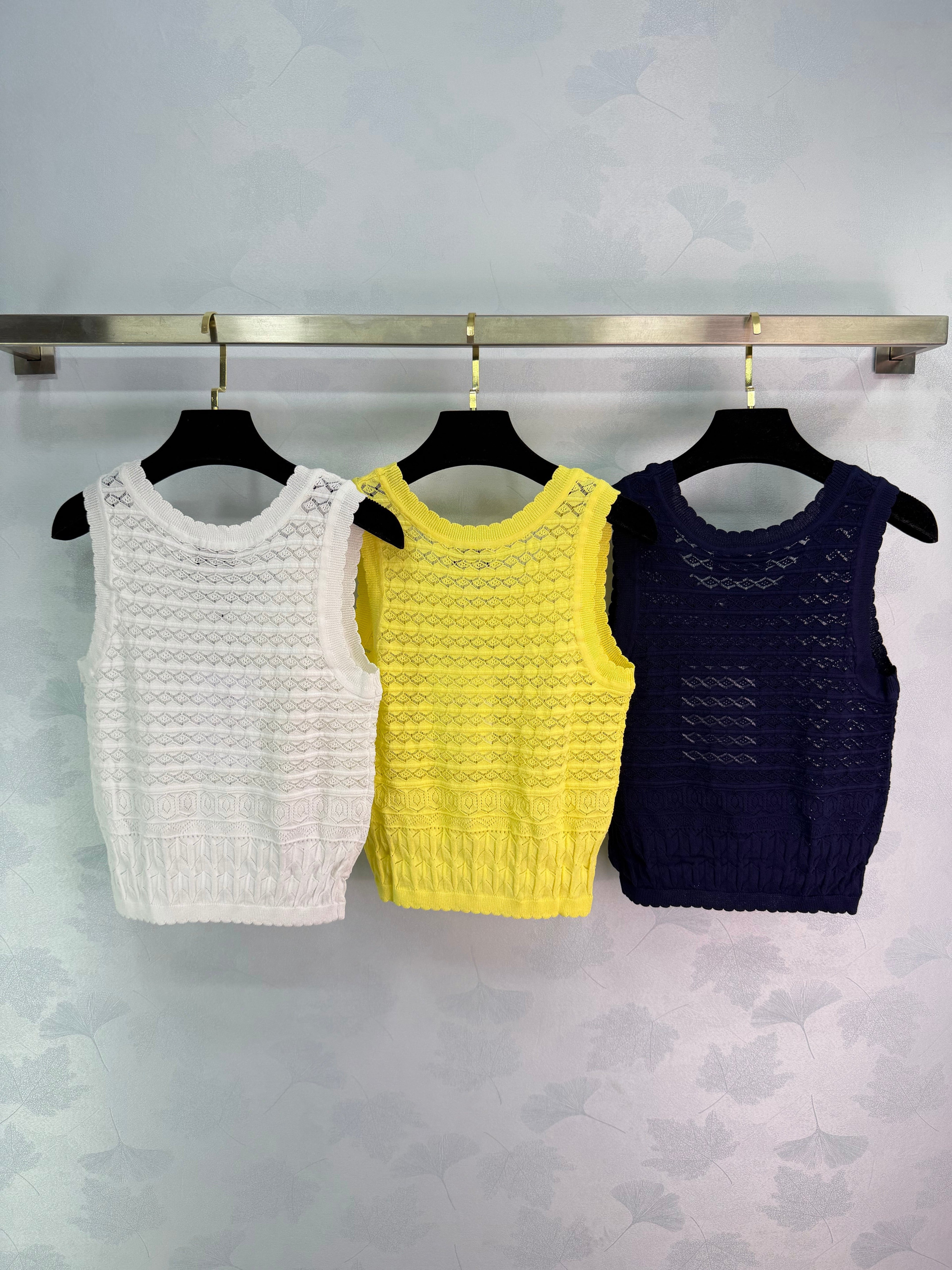 Knitted Openwork Vest