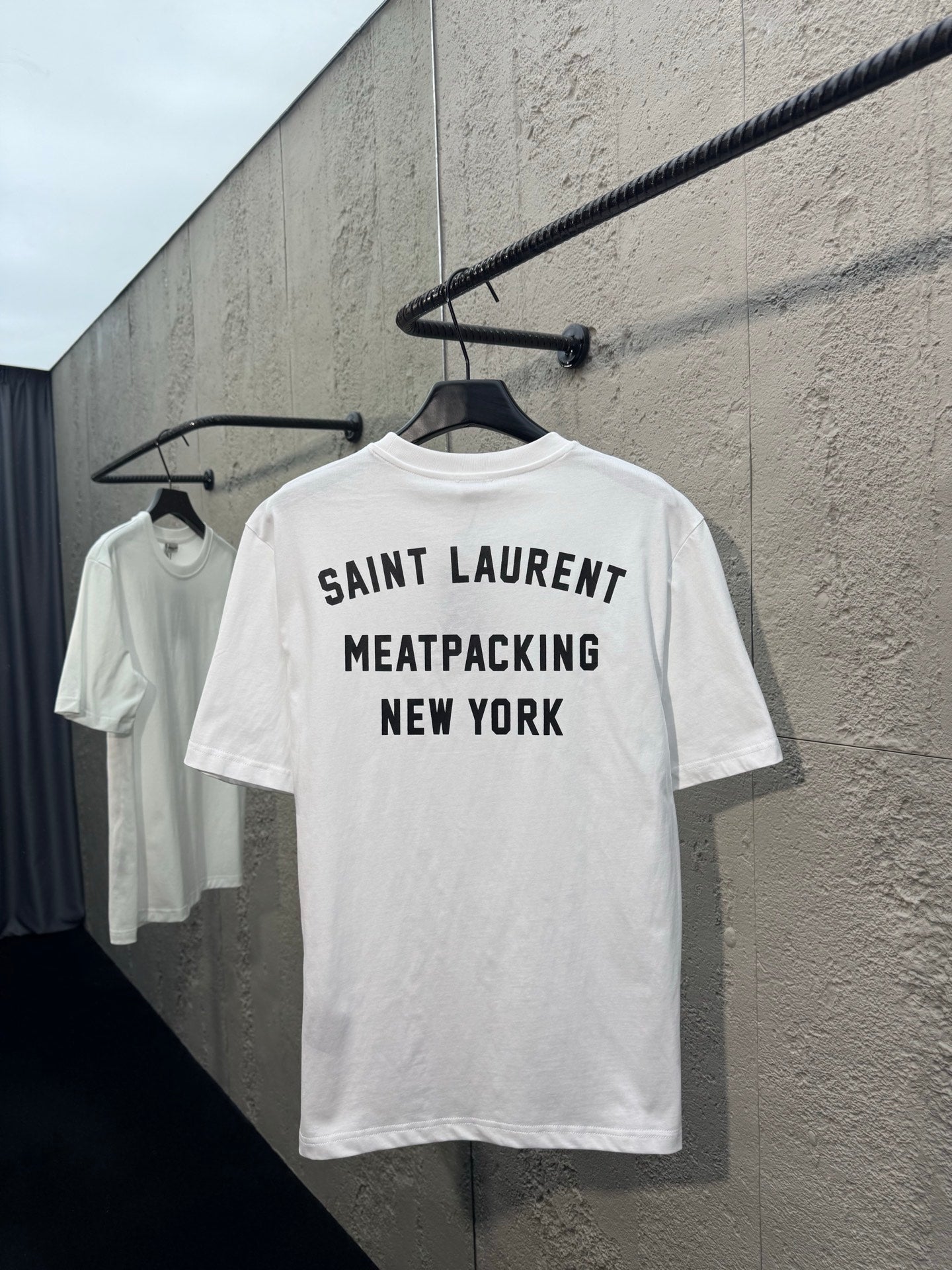 New York Print Crew Neck Short-Sleeve T-Shirt with Back