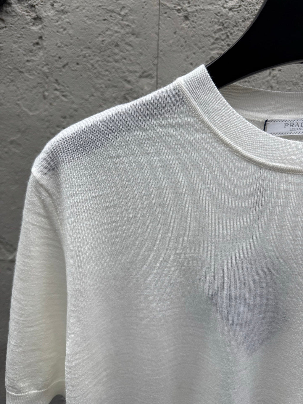 Embroidered Knit Crew Neck Short-Sleeve Top