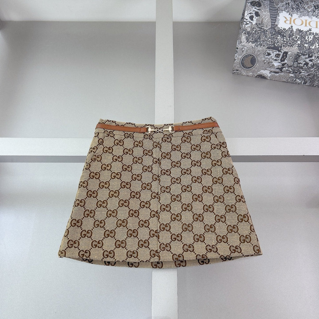 Girls' skirt suit