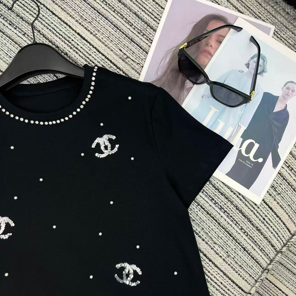 Sequined Beaded Short-Sleeve Crew Neck T-Shirt