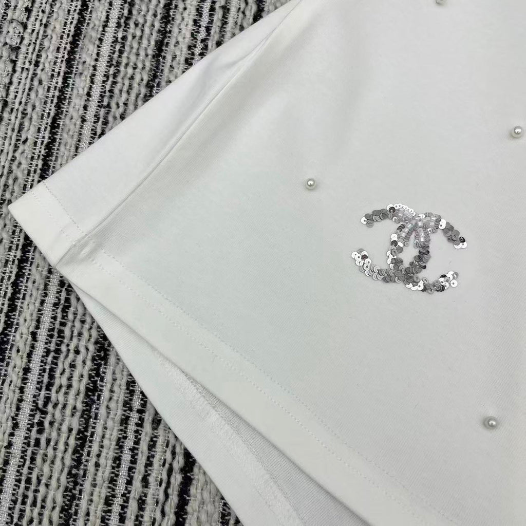 Sequined Beaded Short-Sleeve Crew Neck T-Shirt