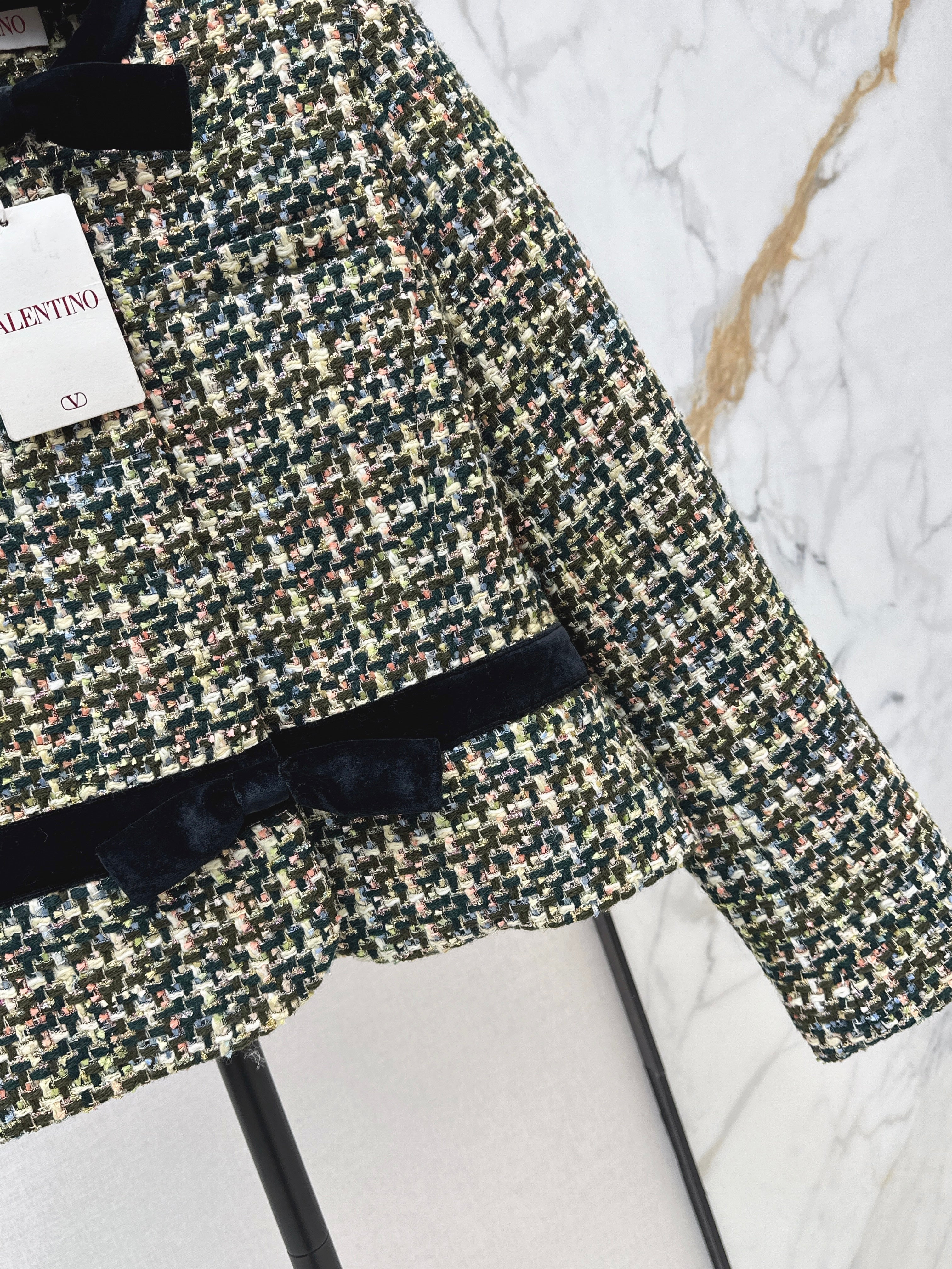 Mixed-color tweed short jacket