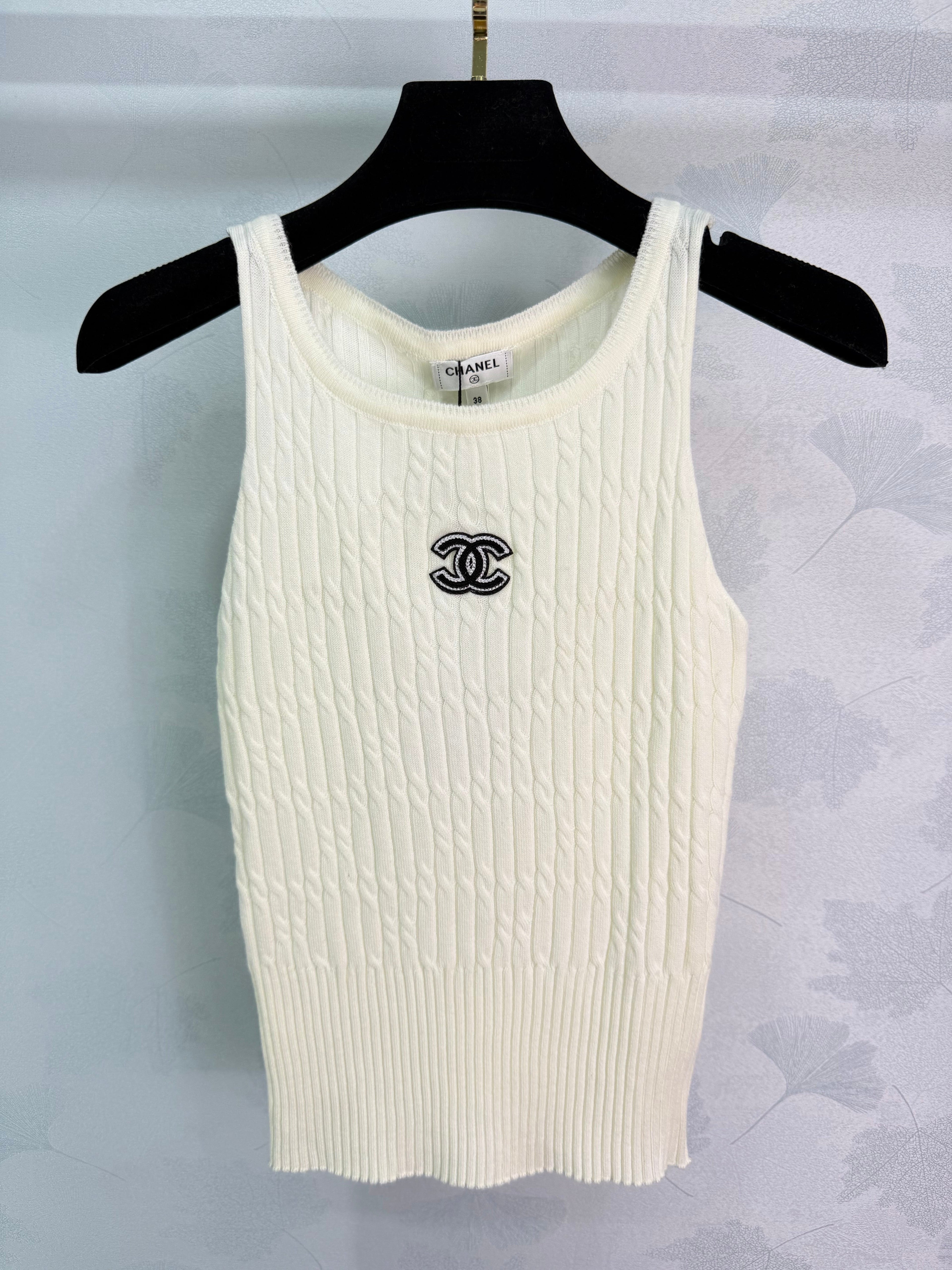 Classic Knit Vest