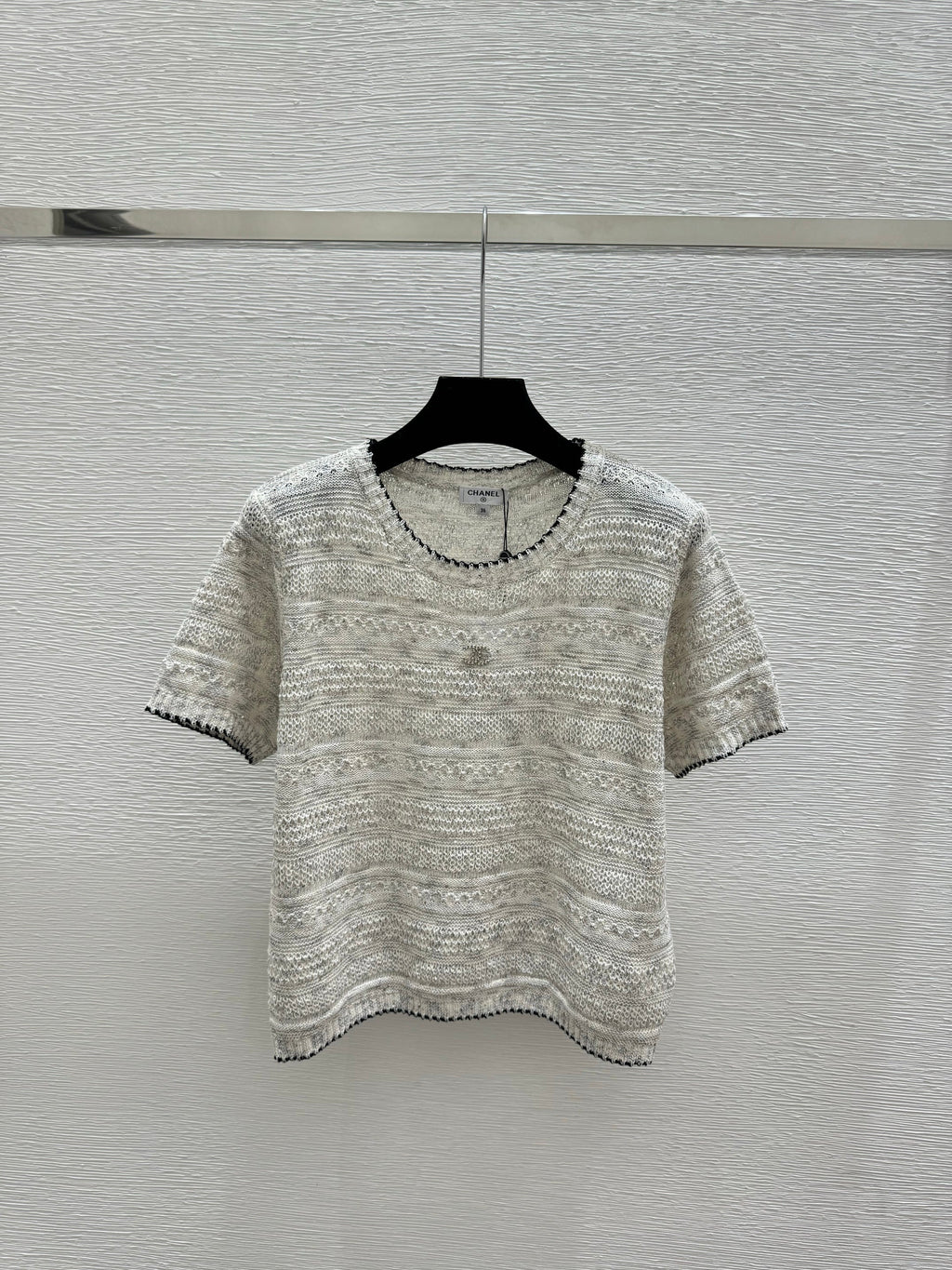 Sequined Crew Neck Knit Short Sleeve