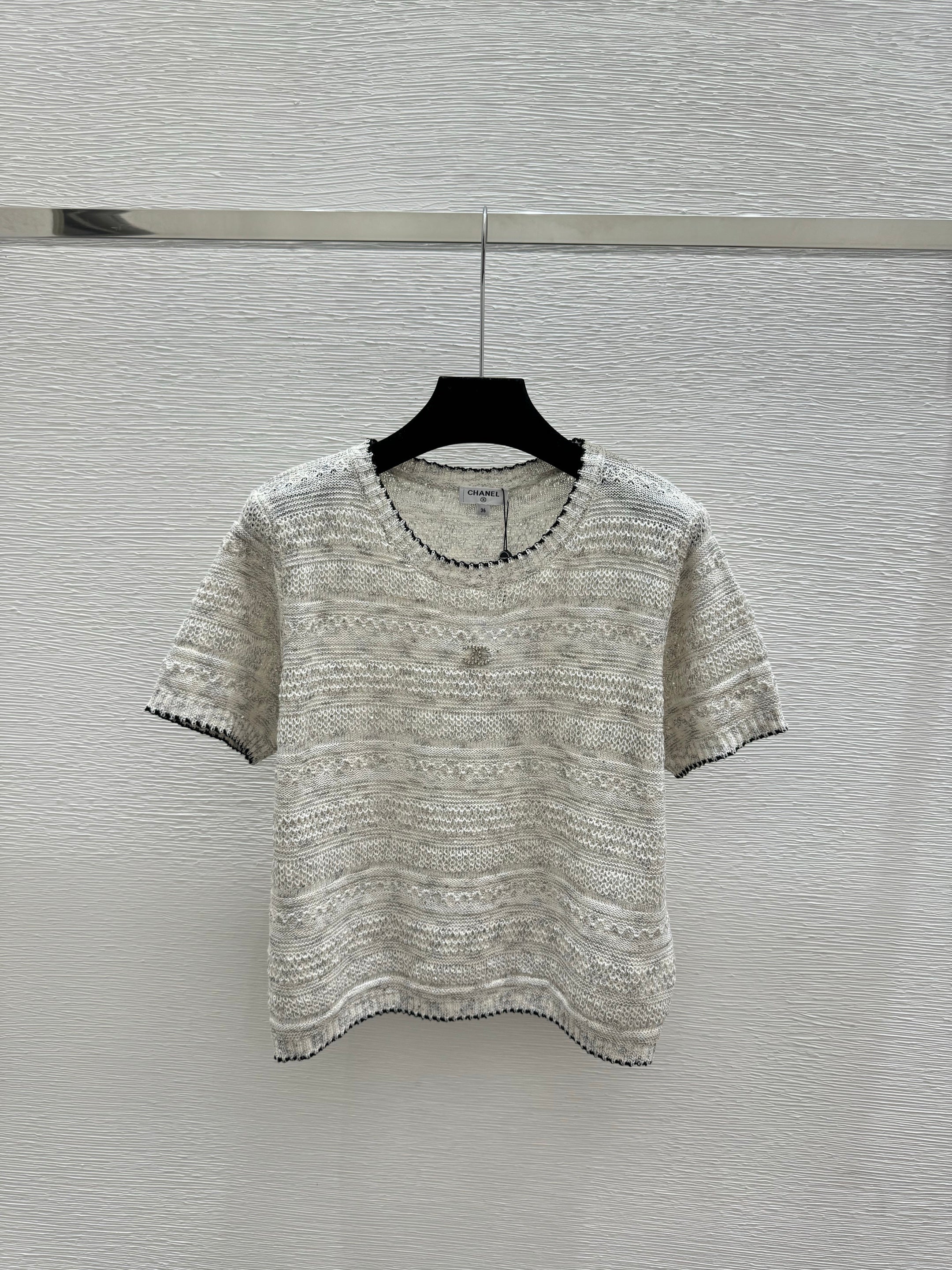Sequined Crew Neck Knit Short Sleeve