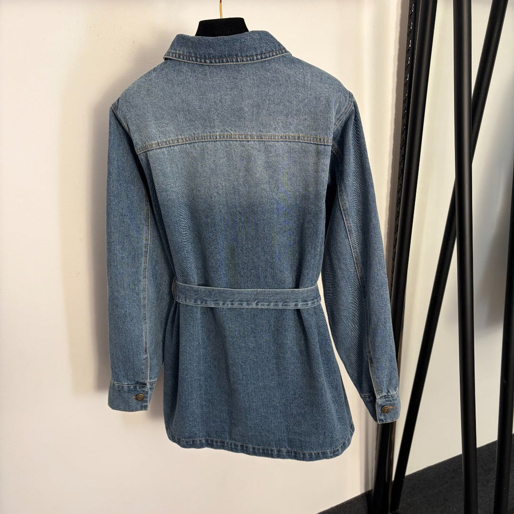 Multi-pocket, drawstring, fitted waist, lapel, long-sleeved denim jacket