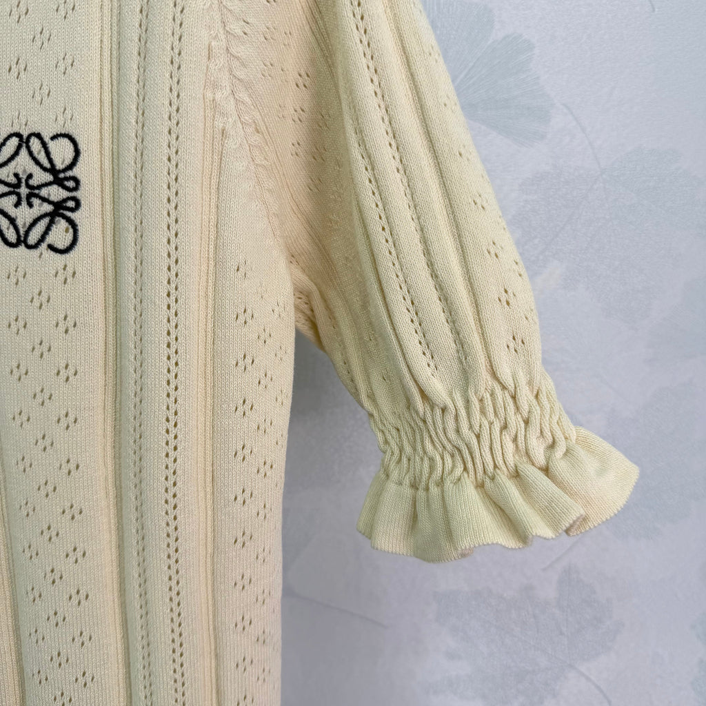 V-neck Knit Cardigan