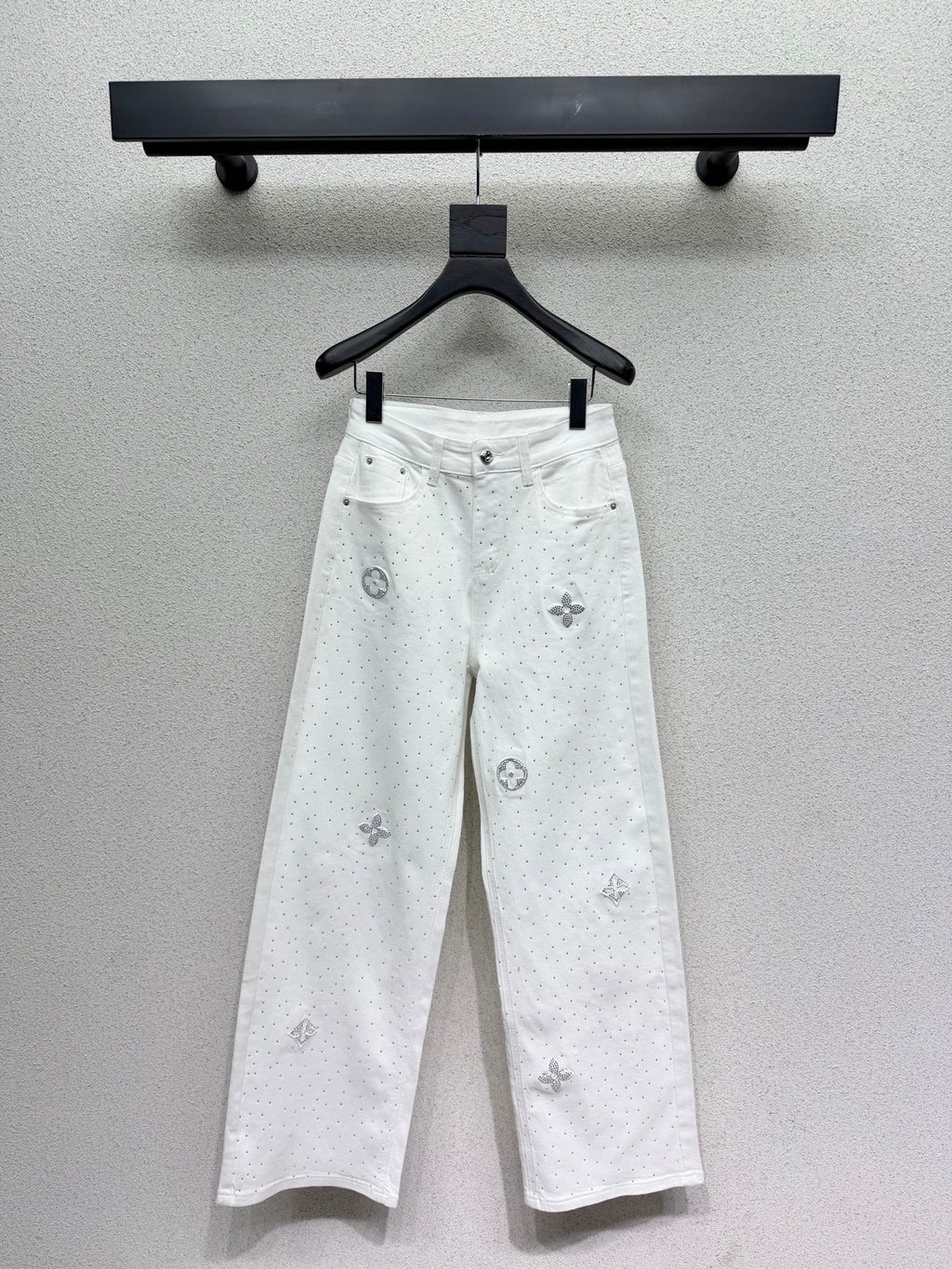 Rhinestone-studded straight-leg wide-leg jeans