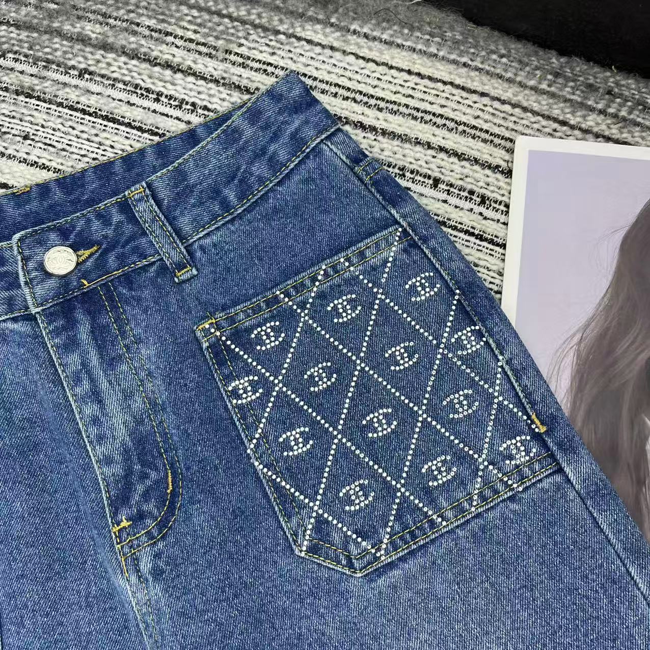 Logo straight-leg wide-leg jeans